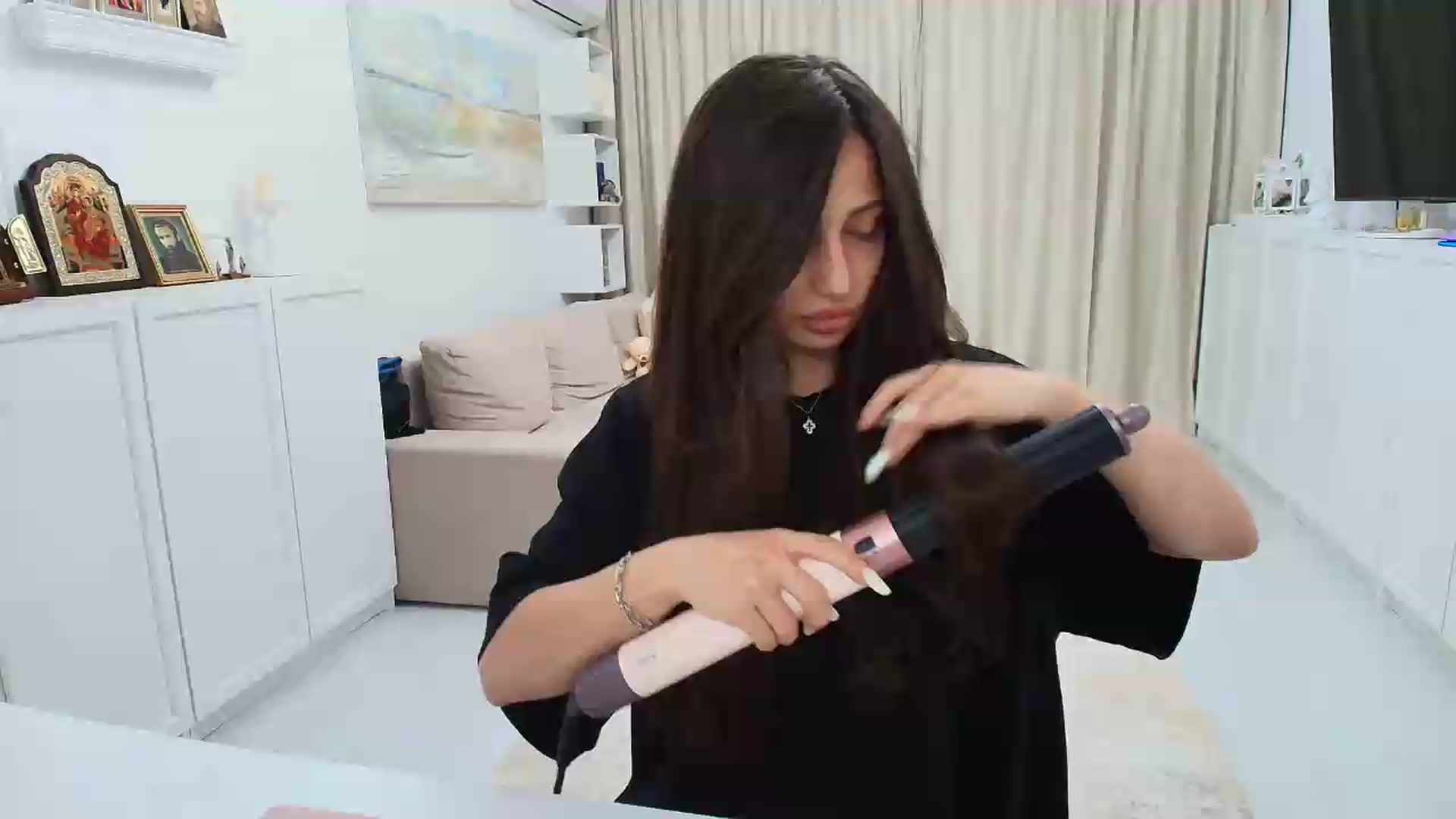 Gallery image thumbnail from Wennndyk's myfreecams stream on, 05/23/2026, 21:21 image 7 of 20