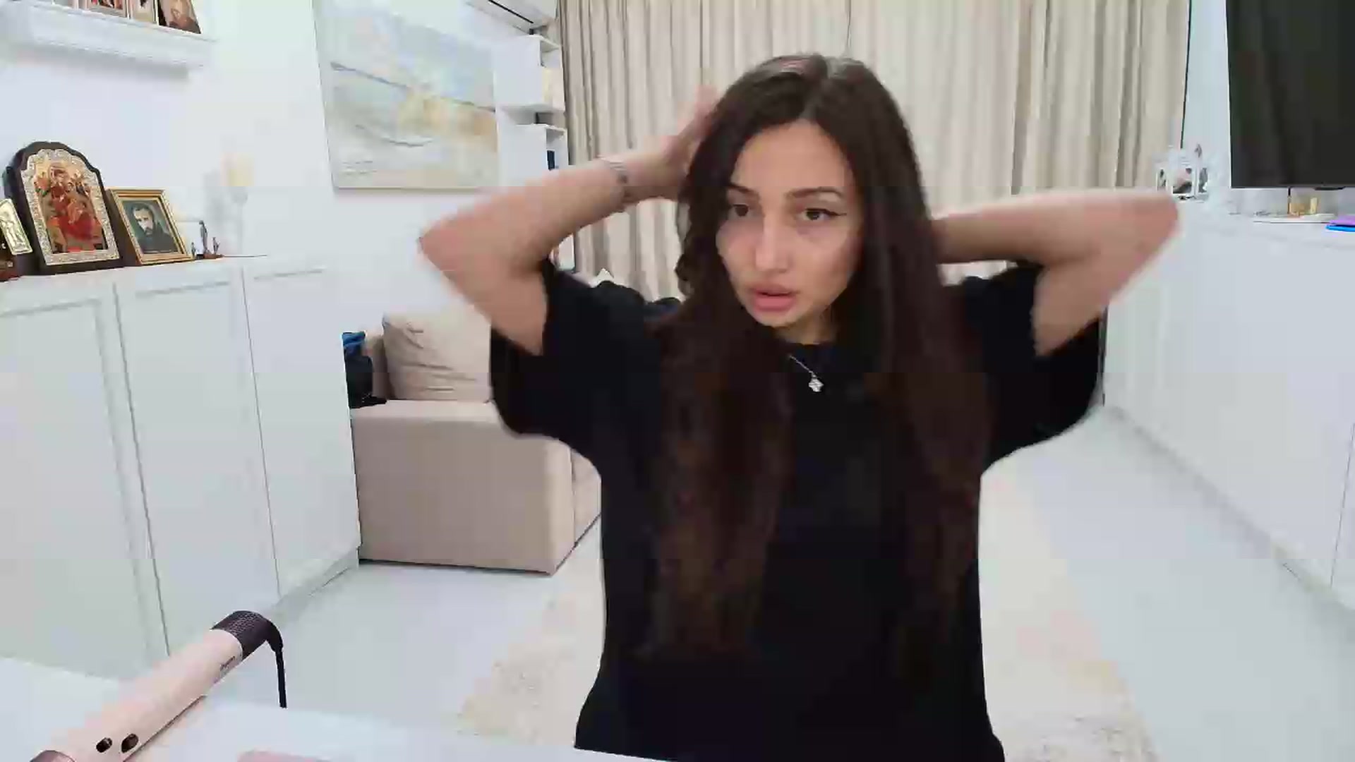 Gallery image thumbnail from Wennndyk's myfreecams stream on, 05/23/2026, 21:21 image 3 of 20