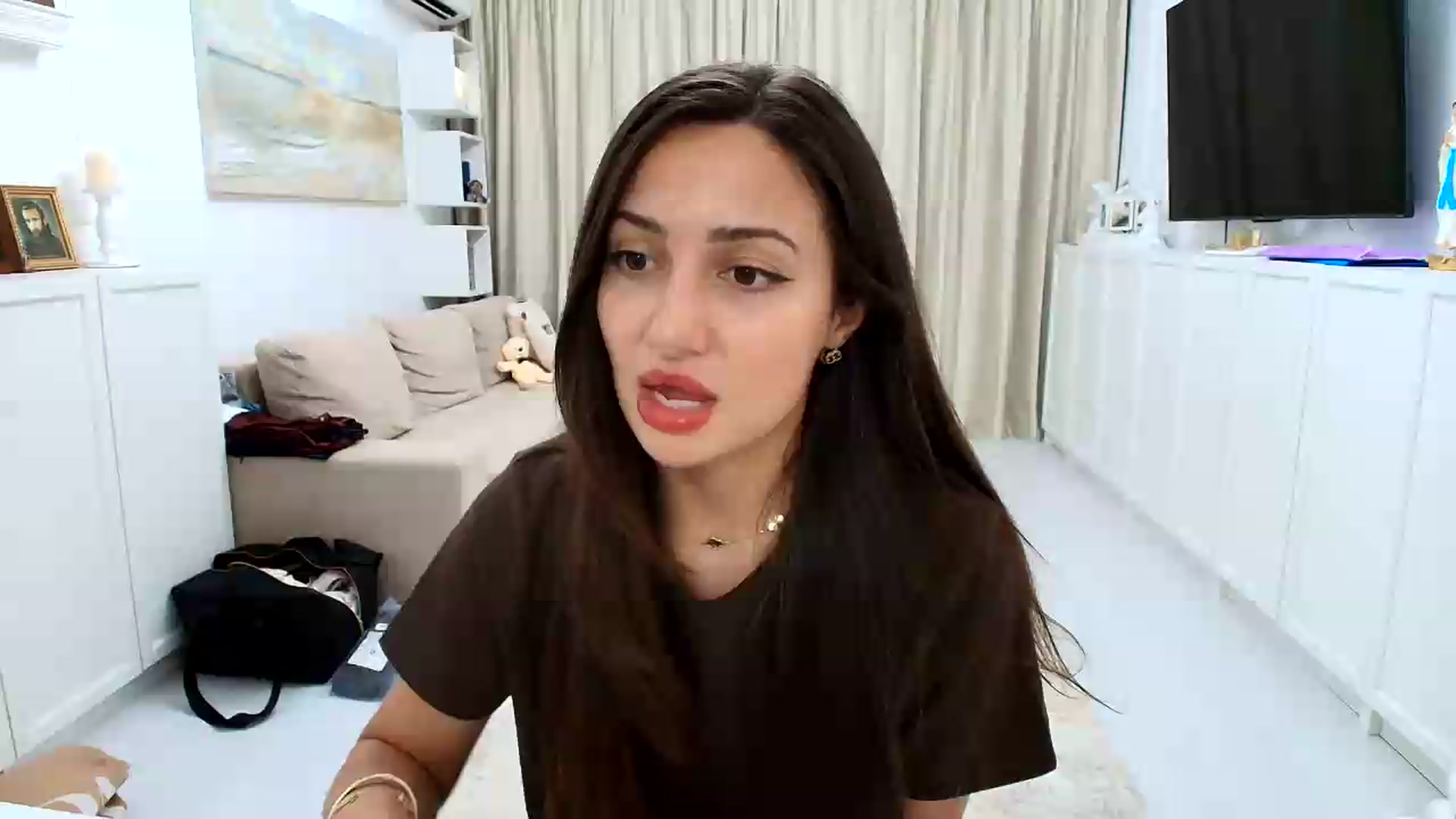 Gallery image thumbnail from Wennndyk's myfreecams stream on, 06/19/2026, 23:35 image 6 of 20