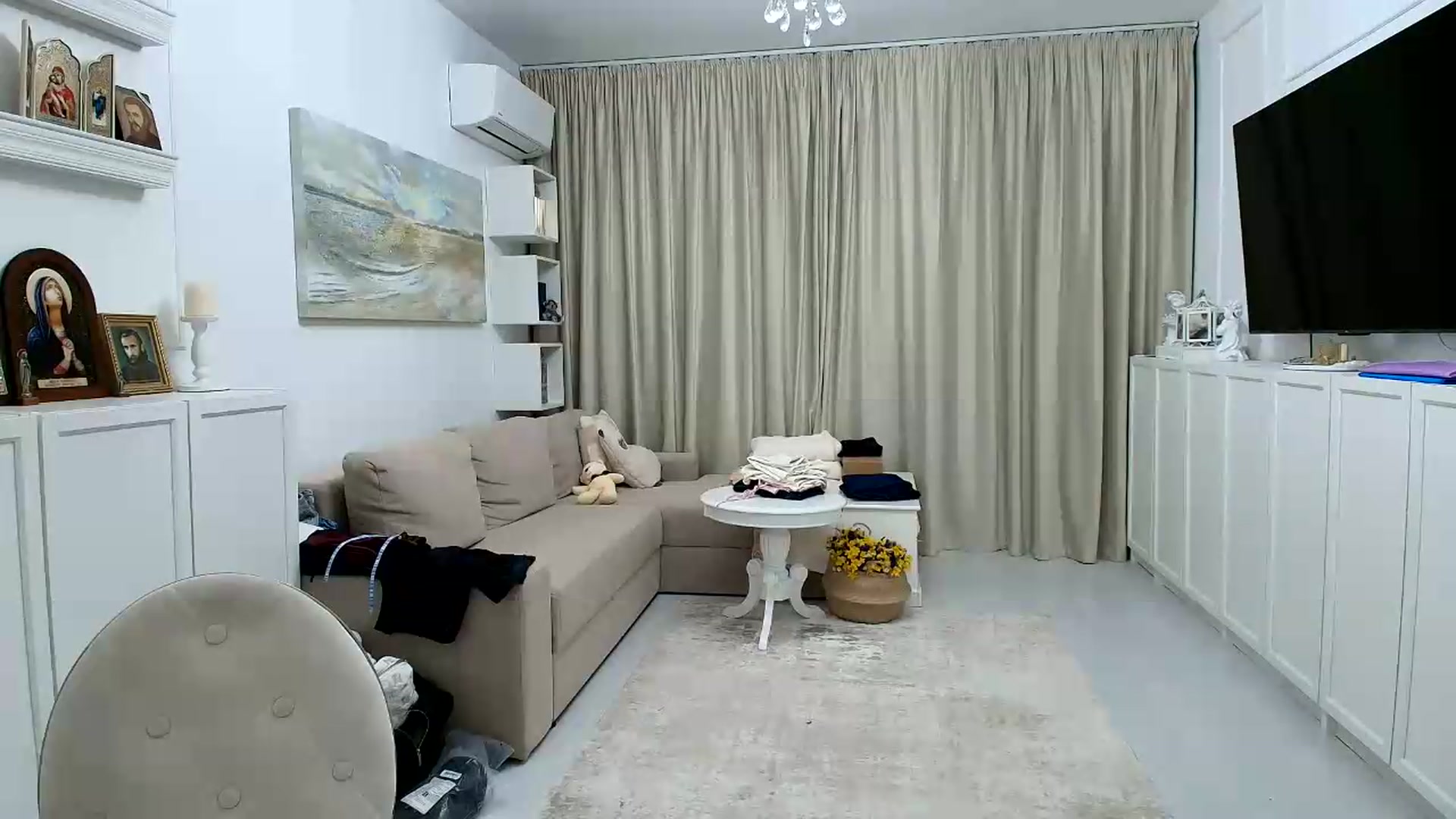 Gallery image thumbnail from Wennndyk's myfreecams stream on, 06/20/2026, 23:19 image 18 of 20