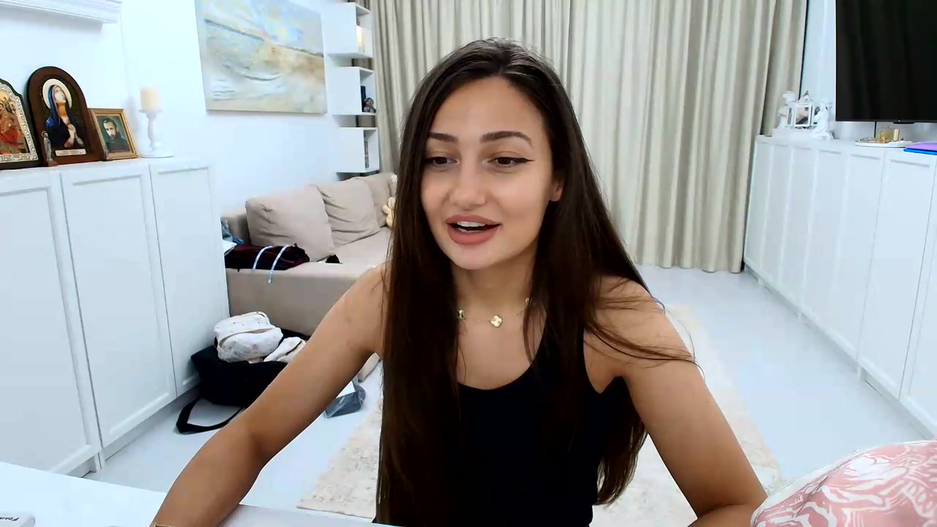 Gallery image thumbnail from Wennndyk's myfreecams stream on, 06/21/2026, 22:15 image 17 of 20
