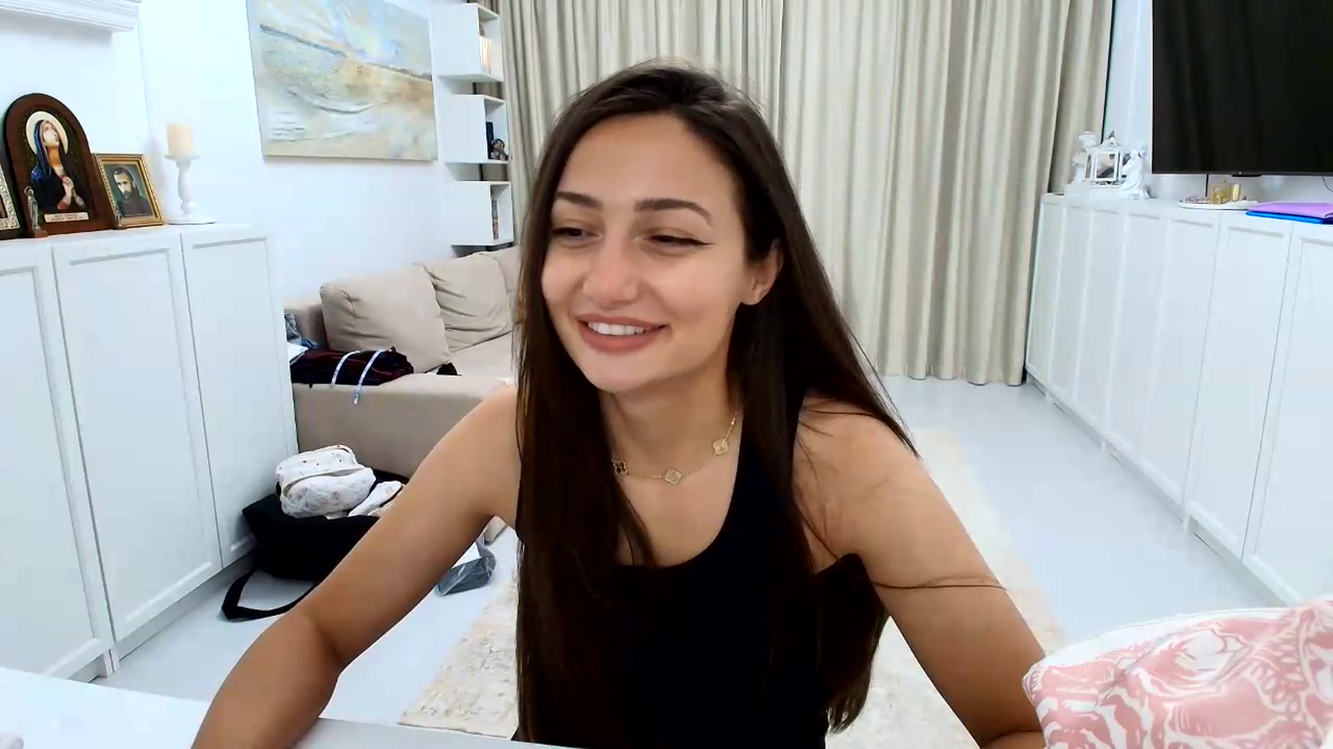 Gallery image thumbnail from Wennndyk's myfreecams stream on, 06/21/2026, 22:15 image 4 of 20