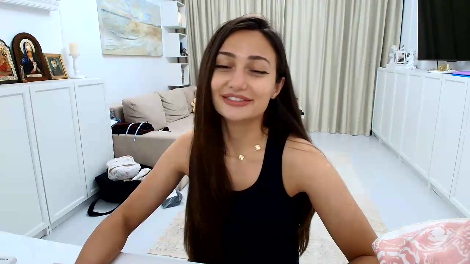 Gallery image thumbnail from Wennndyk's myfreecams stream on, 06/21/2026, 22:15 image 5 of 20