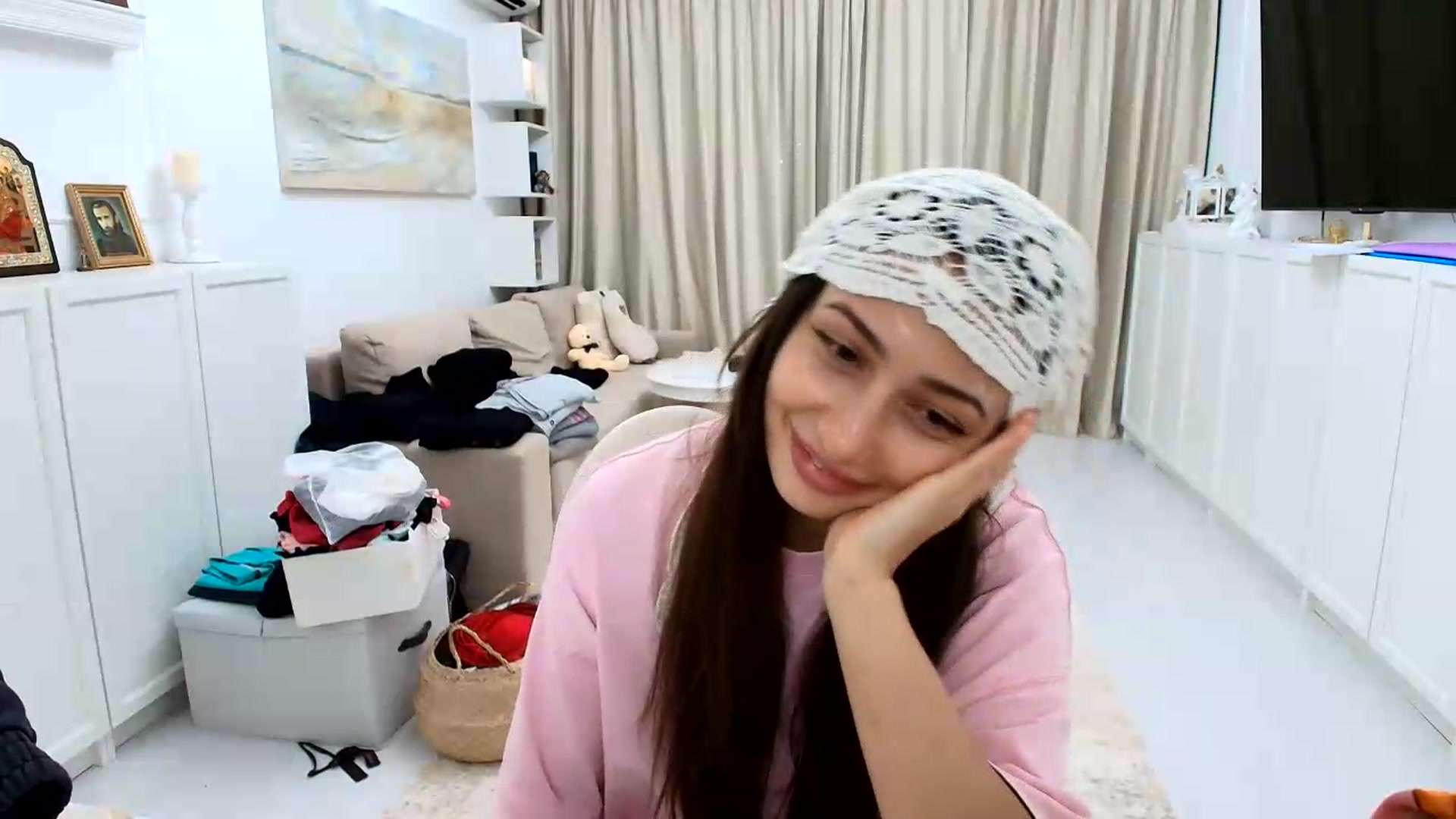 Gallery image thumbnail from Wennndyk's myfreecams stream on, 06/23/2026, 22:25 image 2 of 20