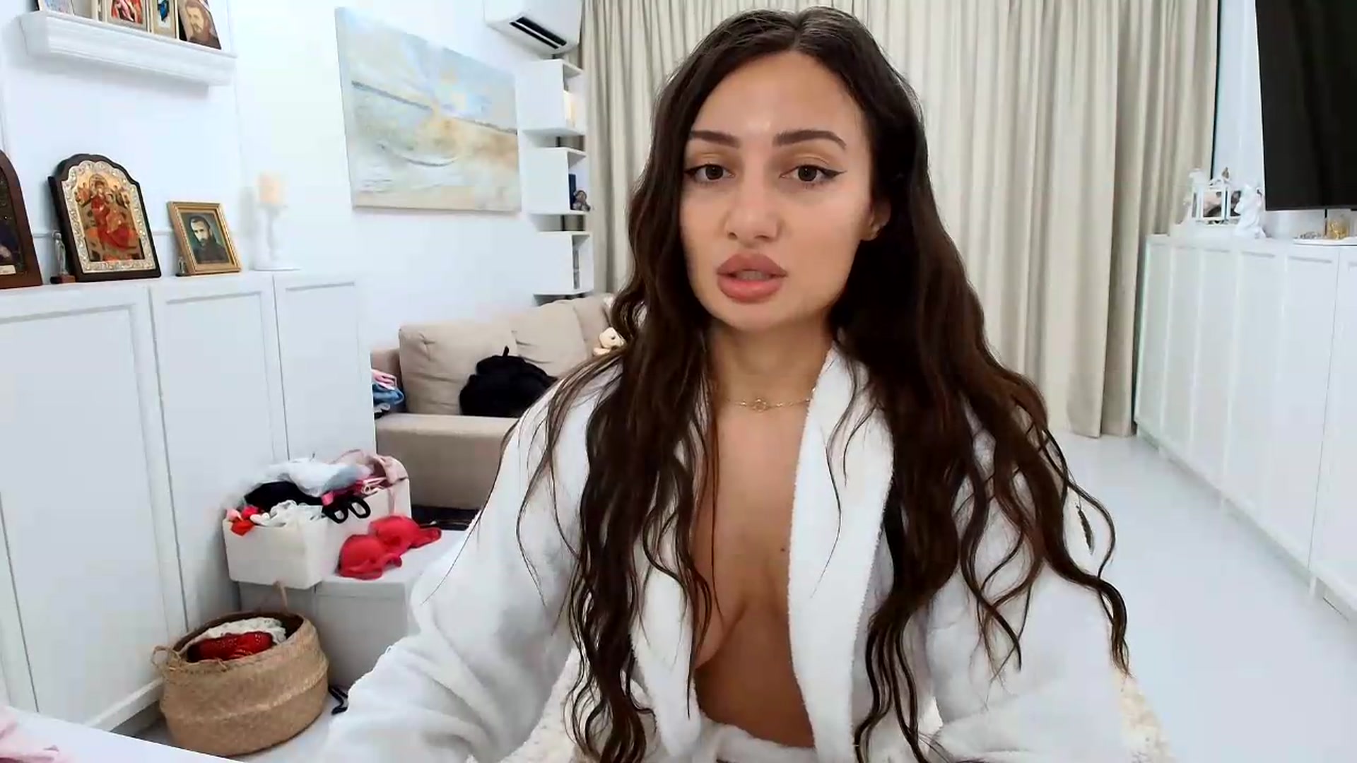 Gallery image thumbnail from Wennndyk's myfreecams stream on, 06/26/2026, 23:19 image 9 of 20