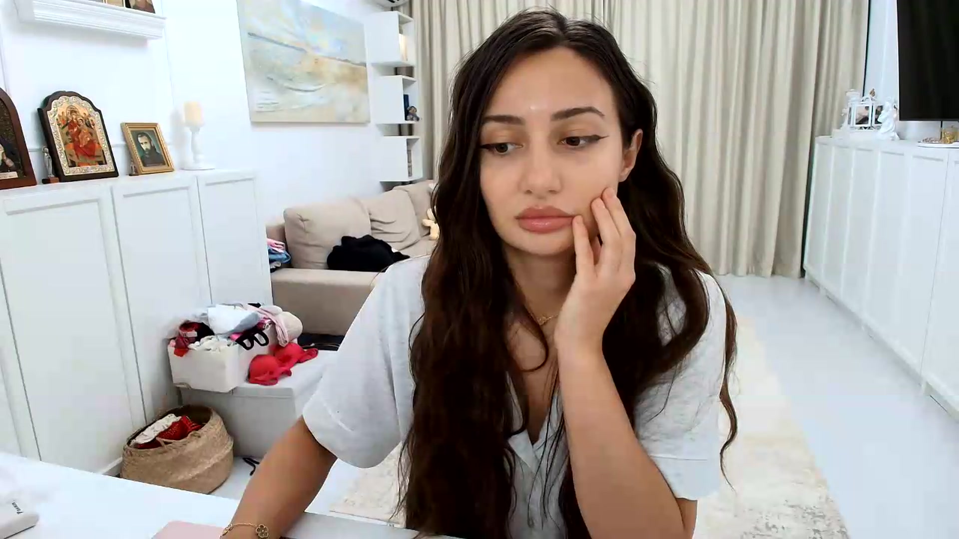 Gallery image thumbnail from Wennndyk's myfreecams stream on, 06/27/2026, 22:11 image 17 of 20