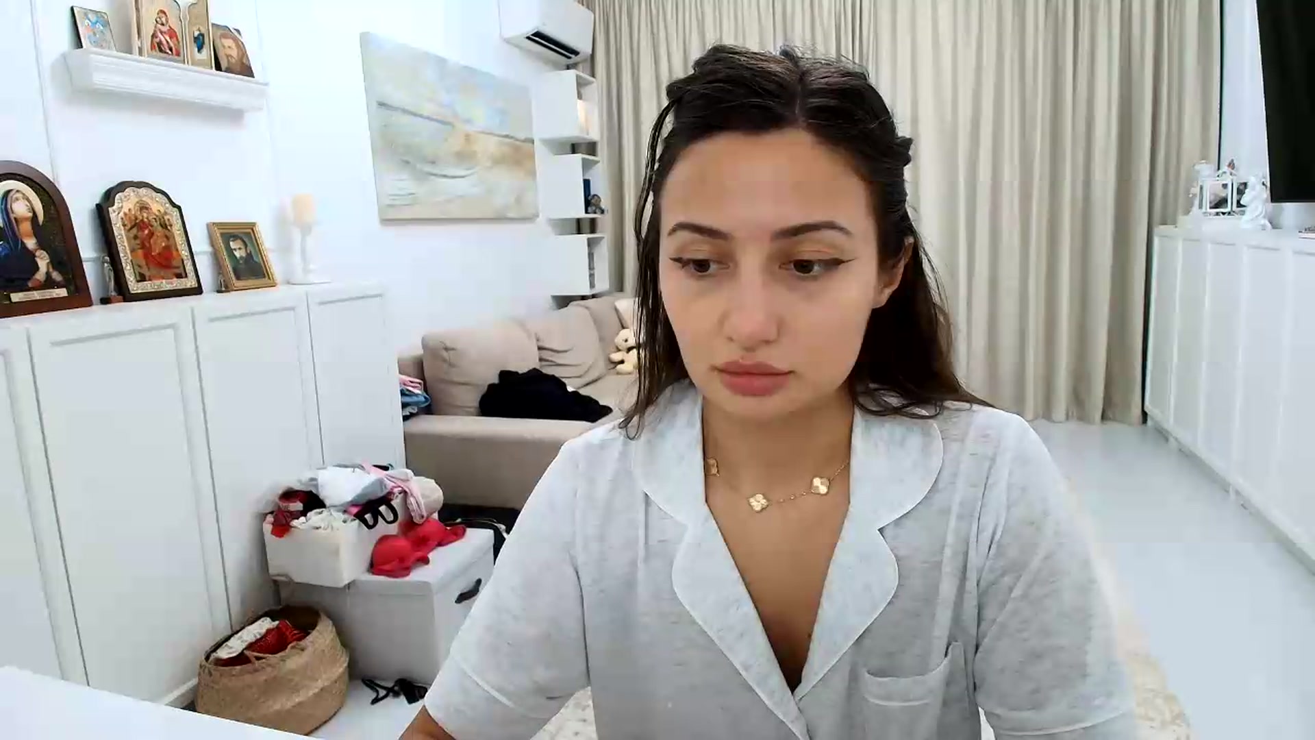 Gallery image thumbnail from Wennndyk's myfreecams stream on, 06/27/2026, 23:12 image 18 of 20