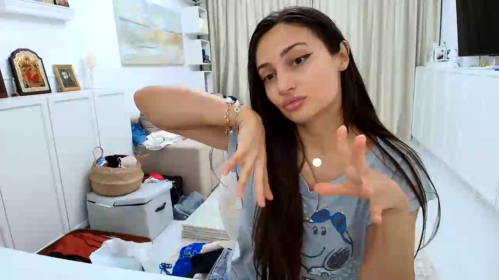 Gallery image thumbnail from Wennndyk's myfreecams stream on, 07/05/2026, 23:28 image 7 of 20