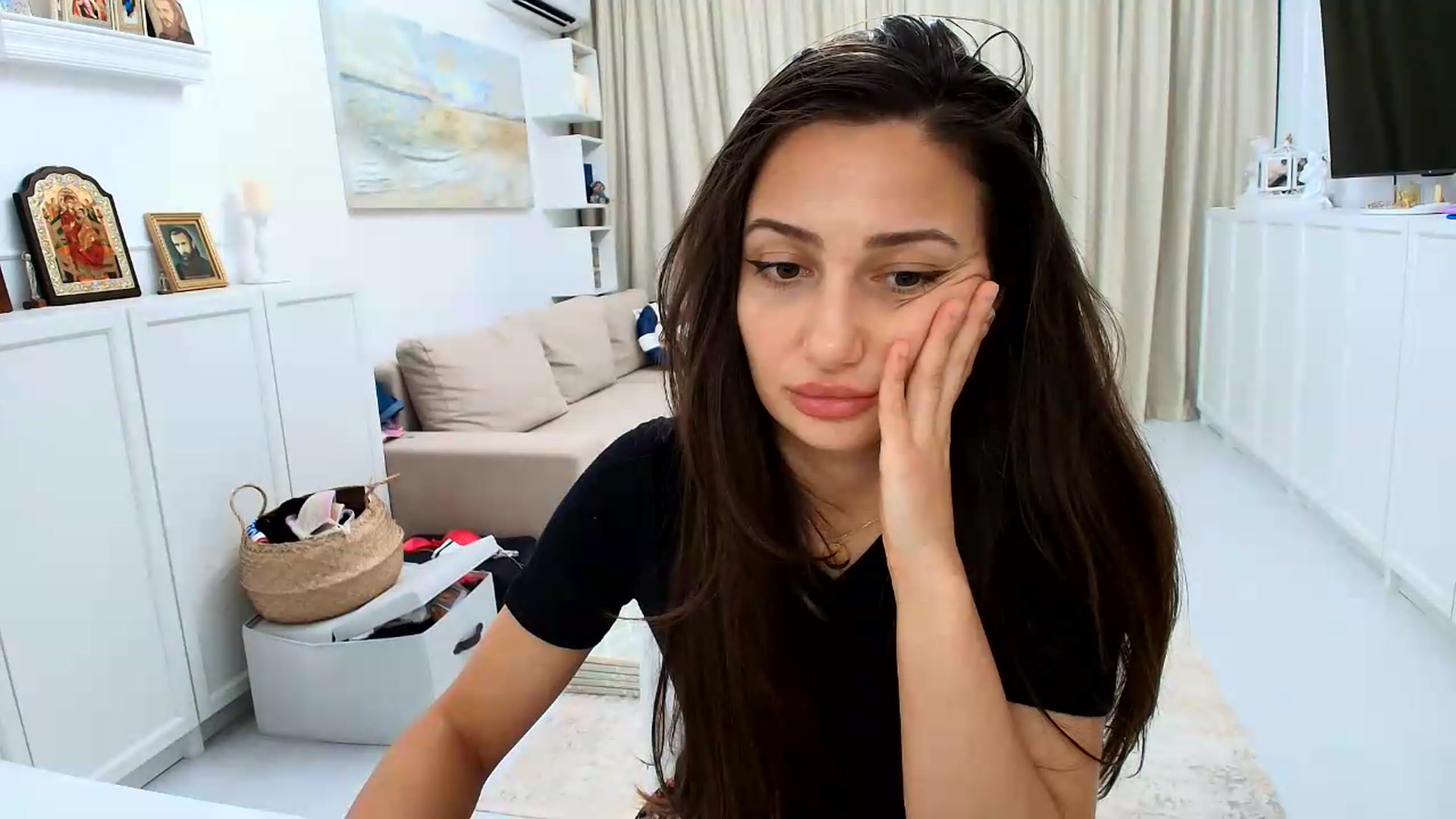 Gallery image thumbnail from Wennndyk's myfreecams stream on, 07/09/2026, 21:40 image 9 of 20