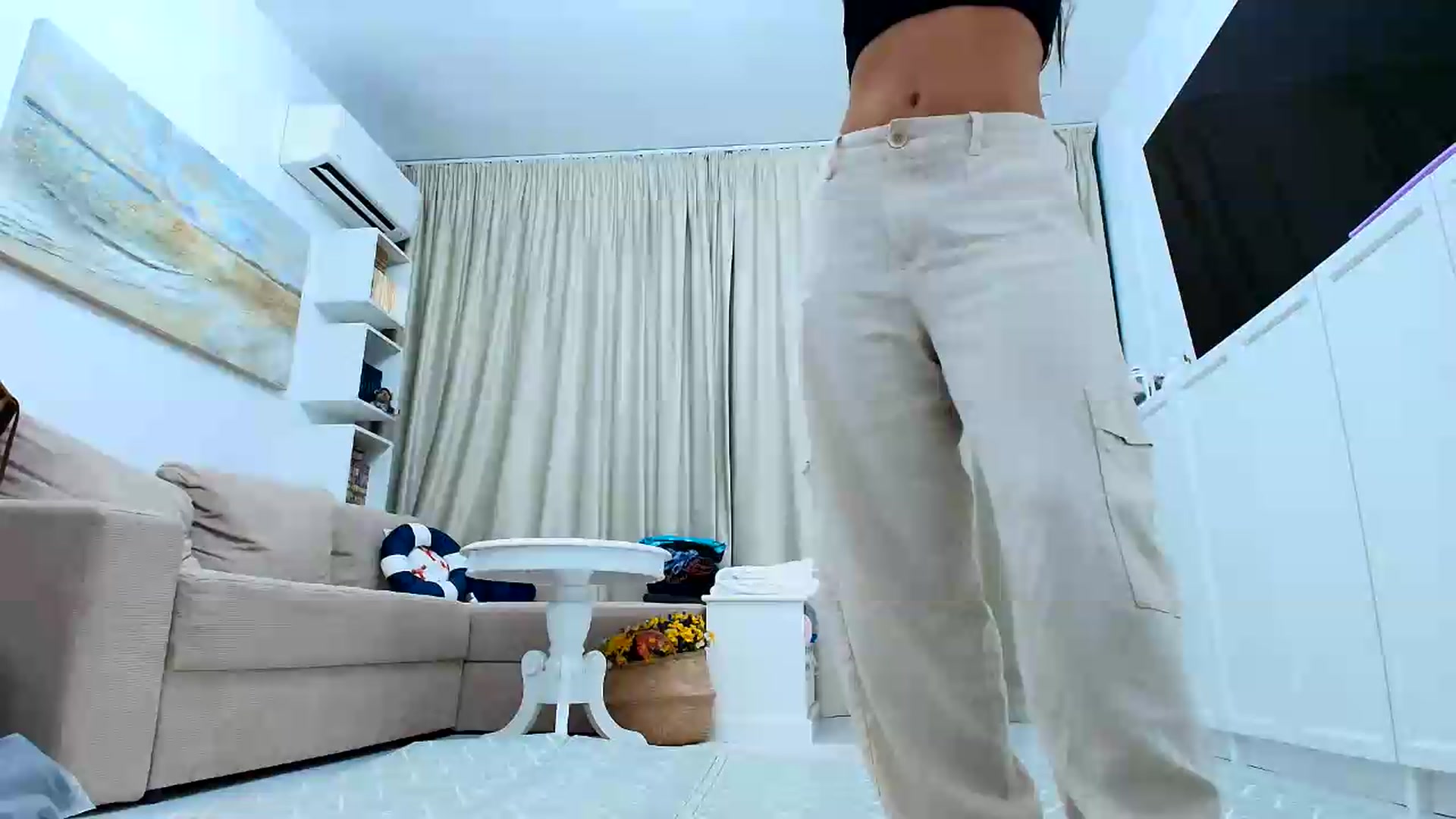 Gallery image thumbnail from Wennndyk's myfreecams stream on, 07/10/2026, 22:19 image 1 of 20
