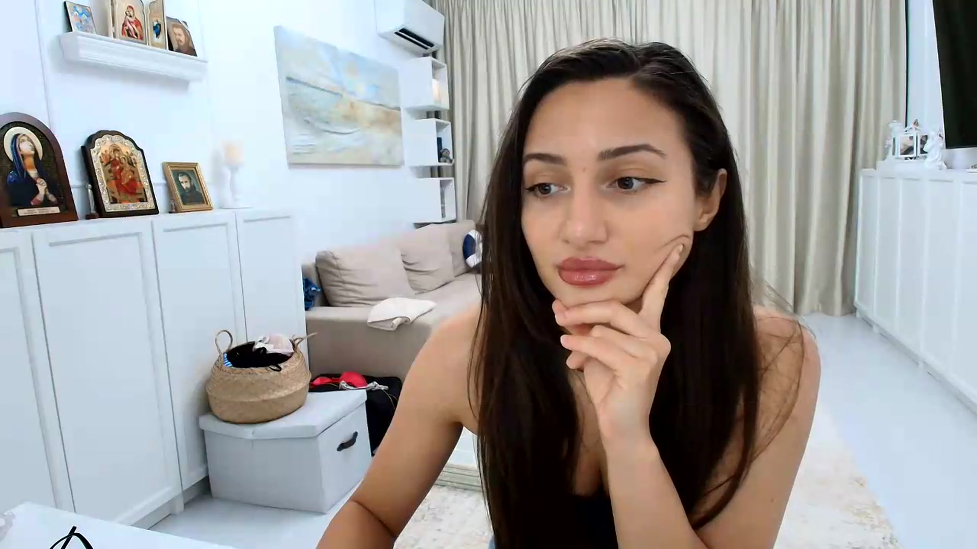 Gallery image thumbnail from Wennndyk's myfreecams stream on, 07/11/2026, 22:03 image 19 of 20