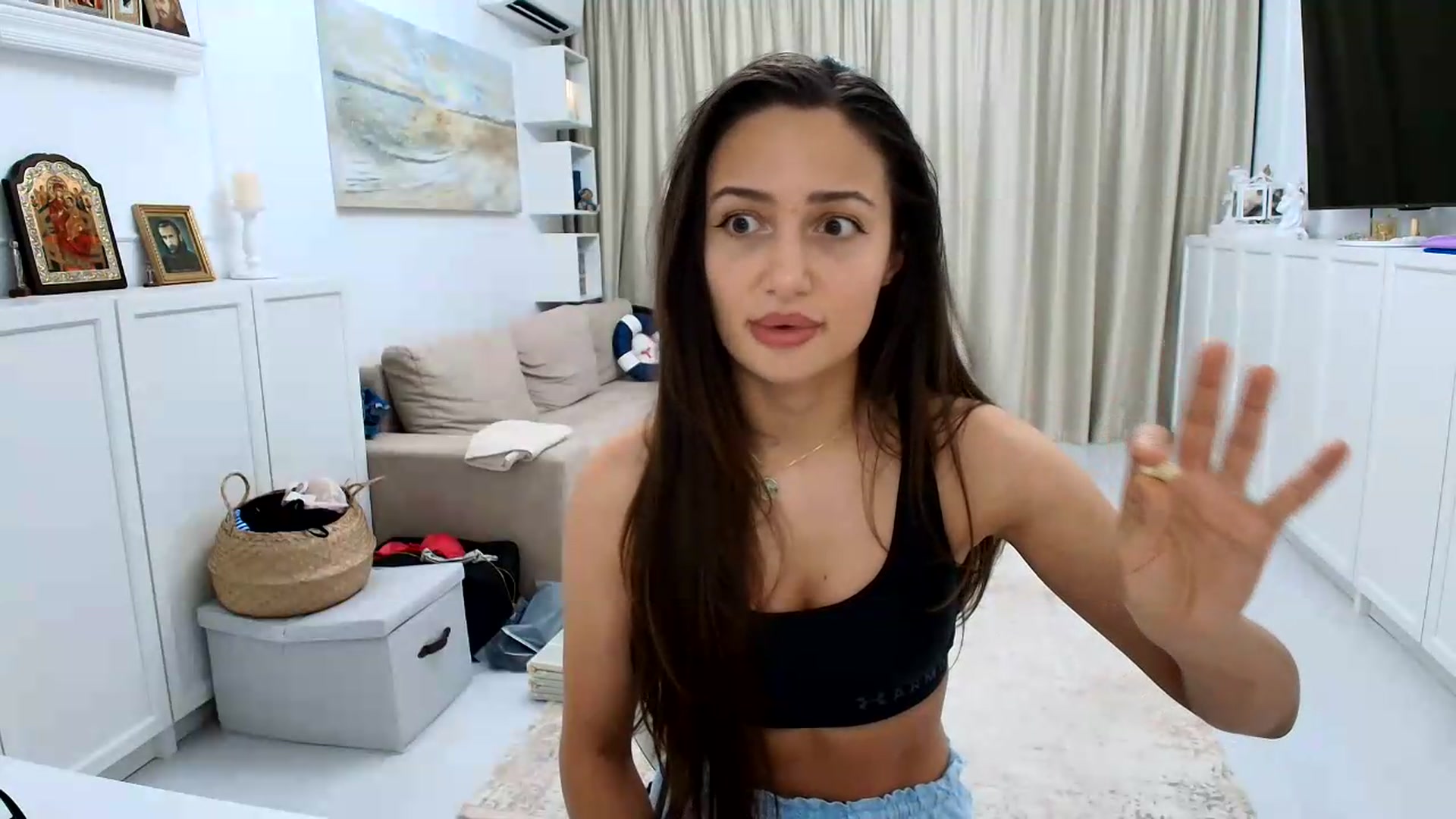 Gallery image thumbnail from Wennndyk's myfreecams stream on, 07/11/2026, 22:03 image 3 of 20