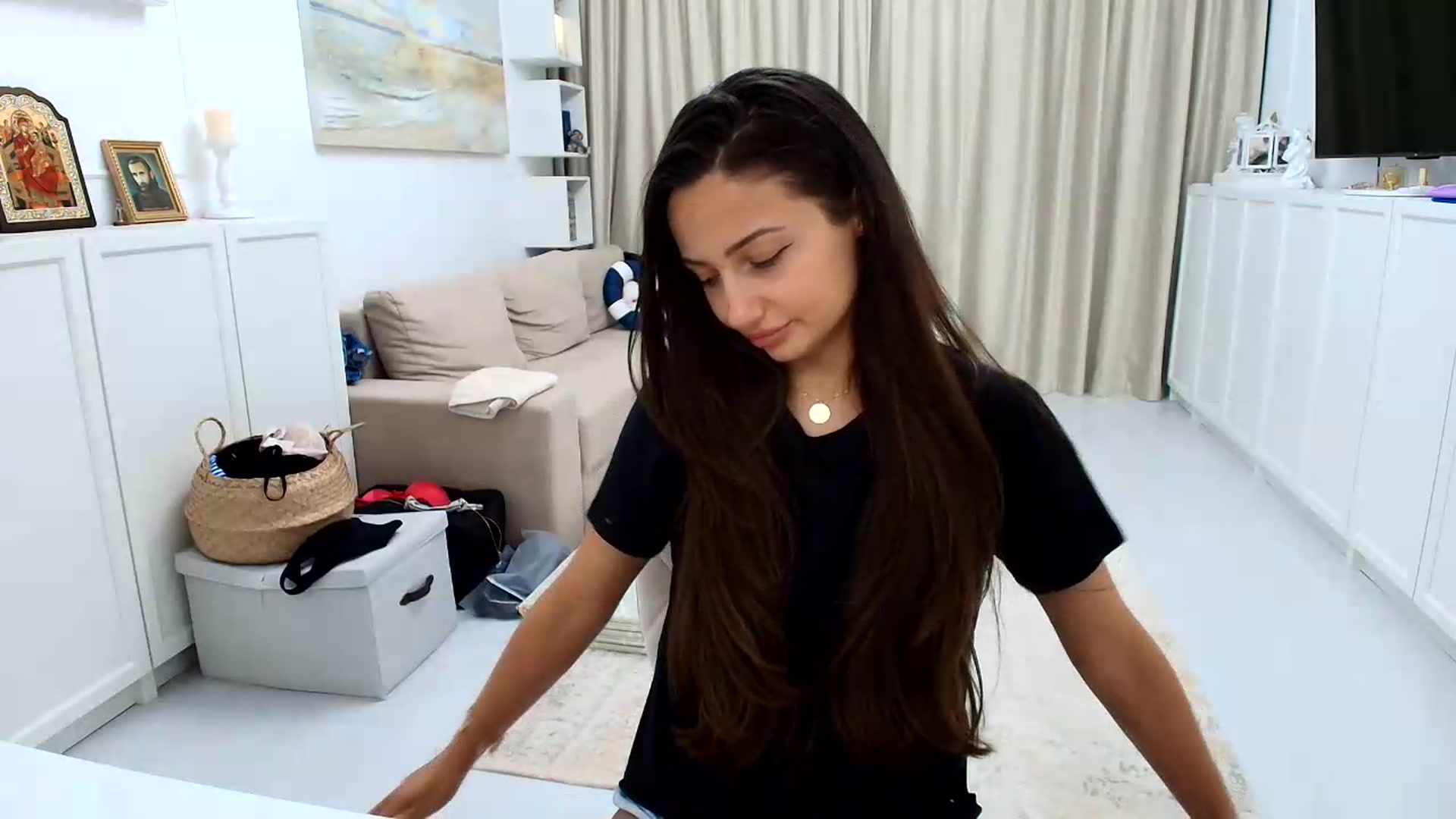 Gallery image thumbnail from Wennndyk's myfreecams stream on, 07/11/2026, 23:42 image 15 of 20