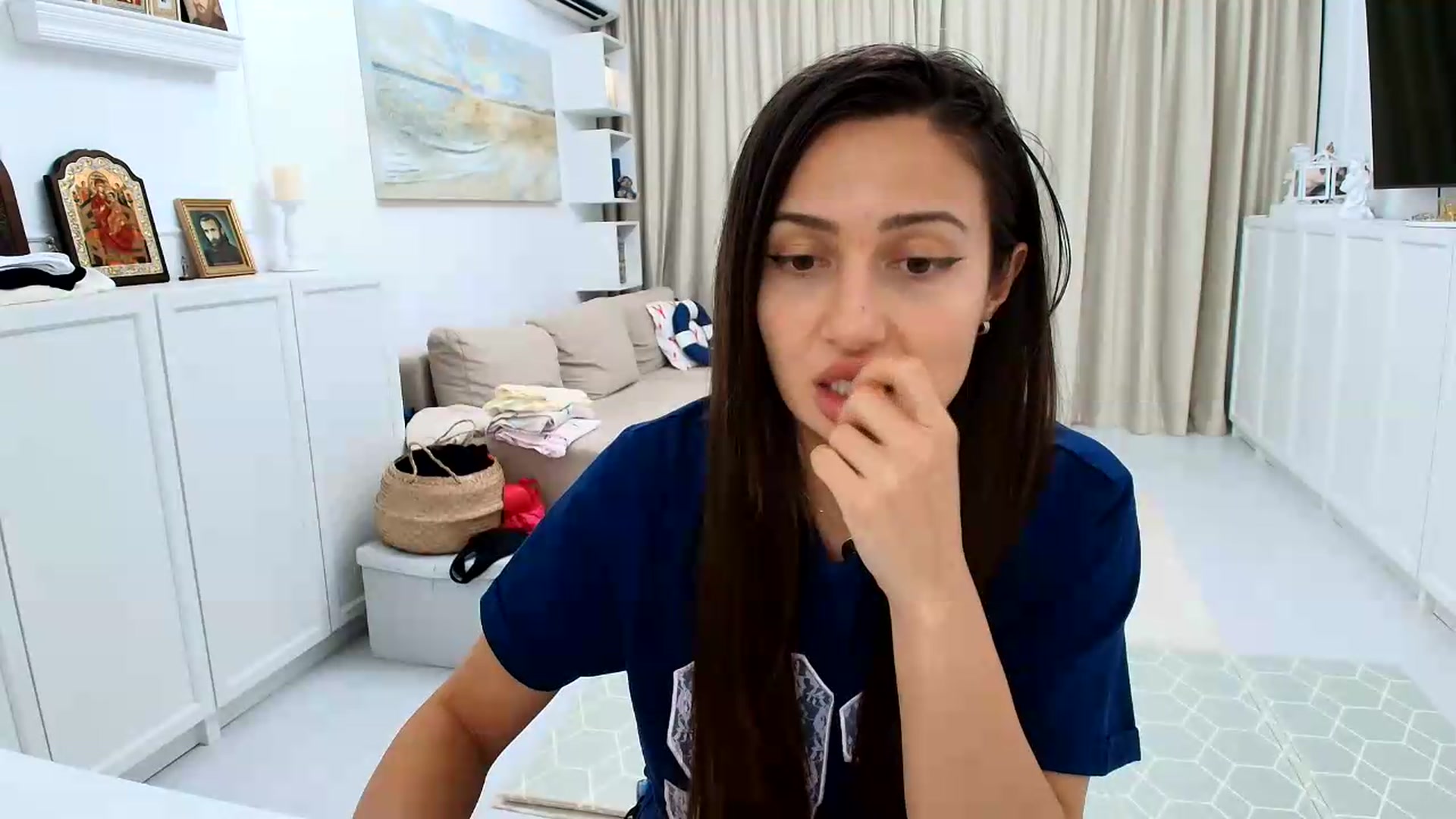 Gallery image thumbnail from Wennndyk's myfreecams stream on, 07/15/2026, 23:45 image 6 of 20