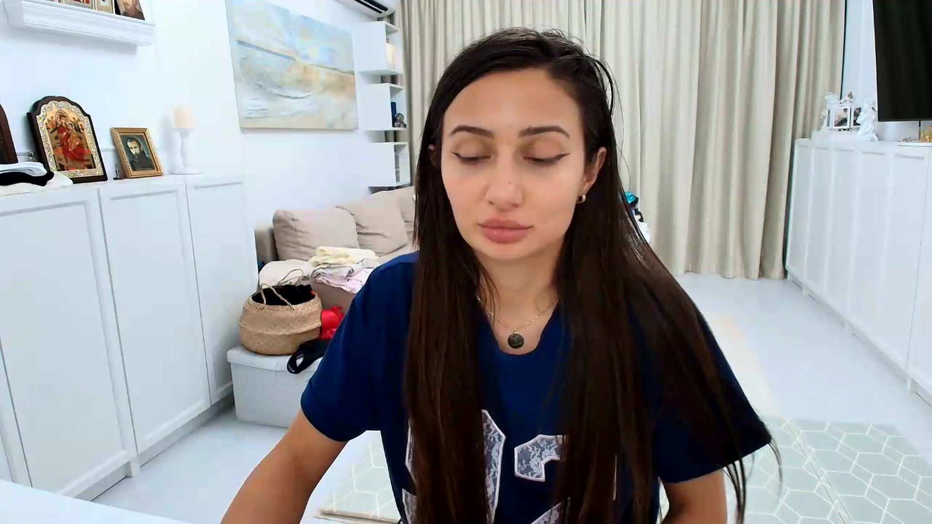Gallery image thumbnail from Wennndyk's myfreecams stream on, 07/15/2026, 23:45 image 5 of 20