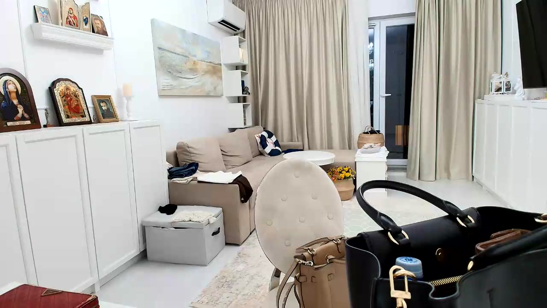 Gallery image thumbnail from Wennndyk's myfreecams stream on, 07/20/2026, 21:49 image 11 of 20