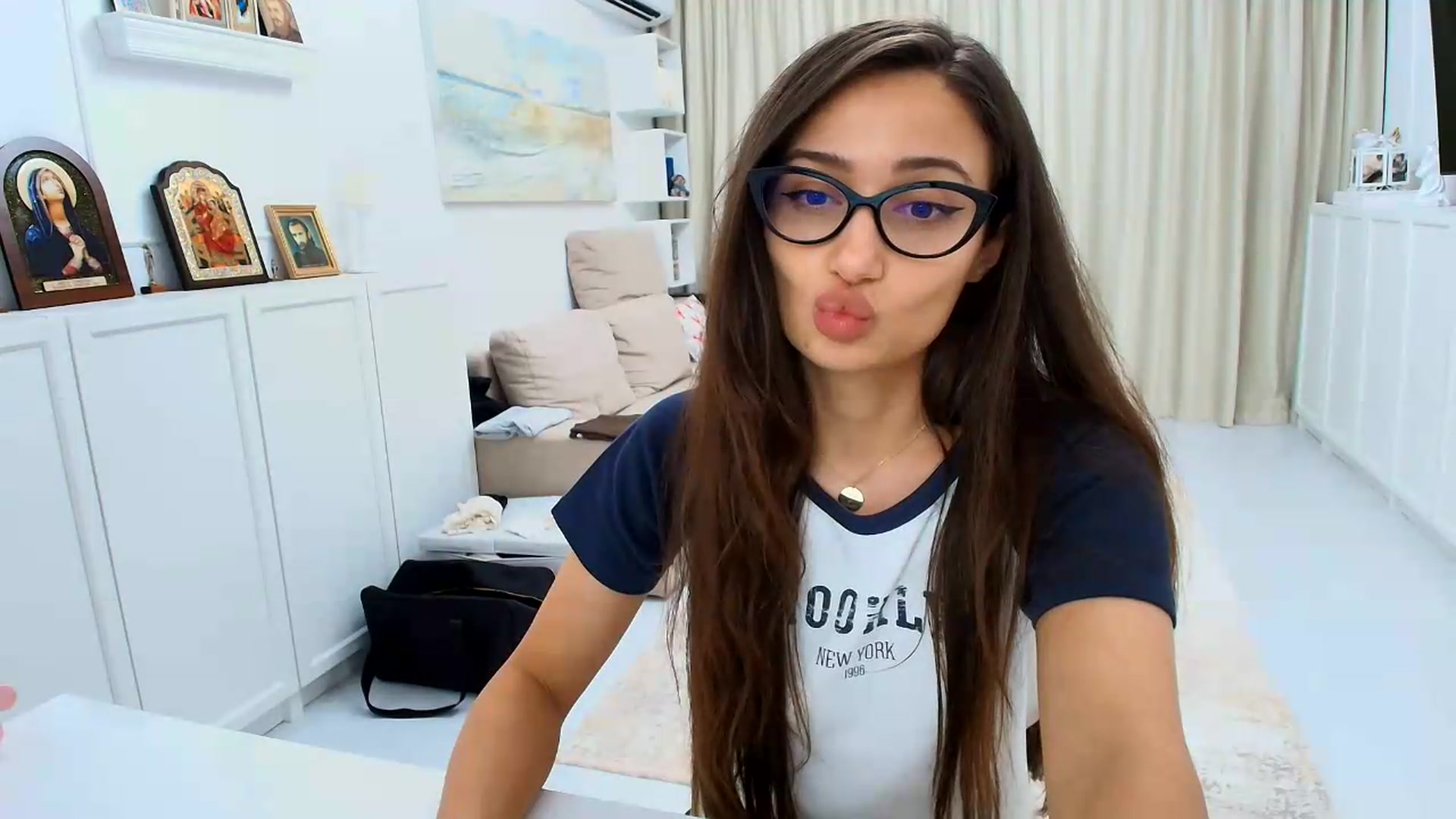 Gallery image thumbnail from Wennndyk's myfreecams stream on, 07/30/2026, 22:27 image 6 of 20
