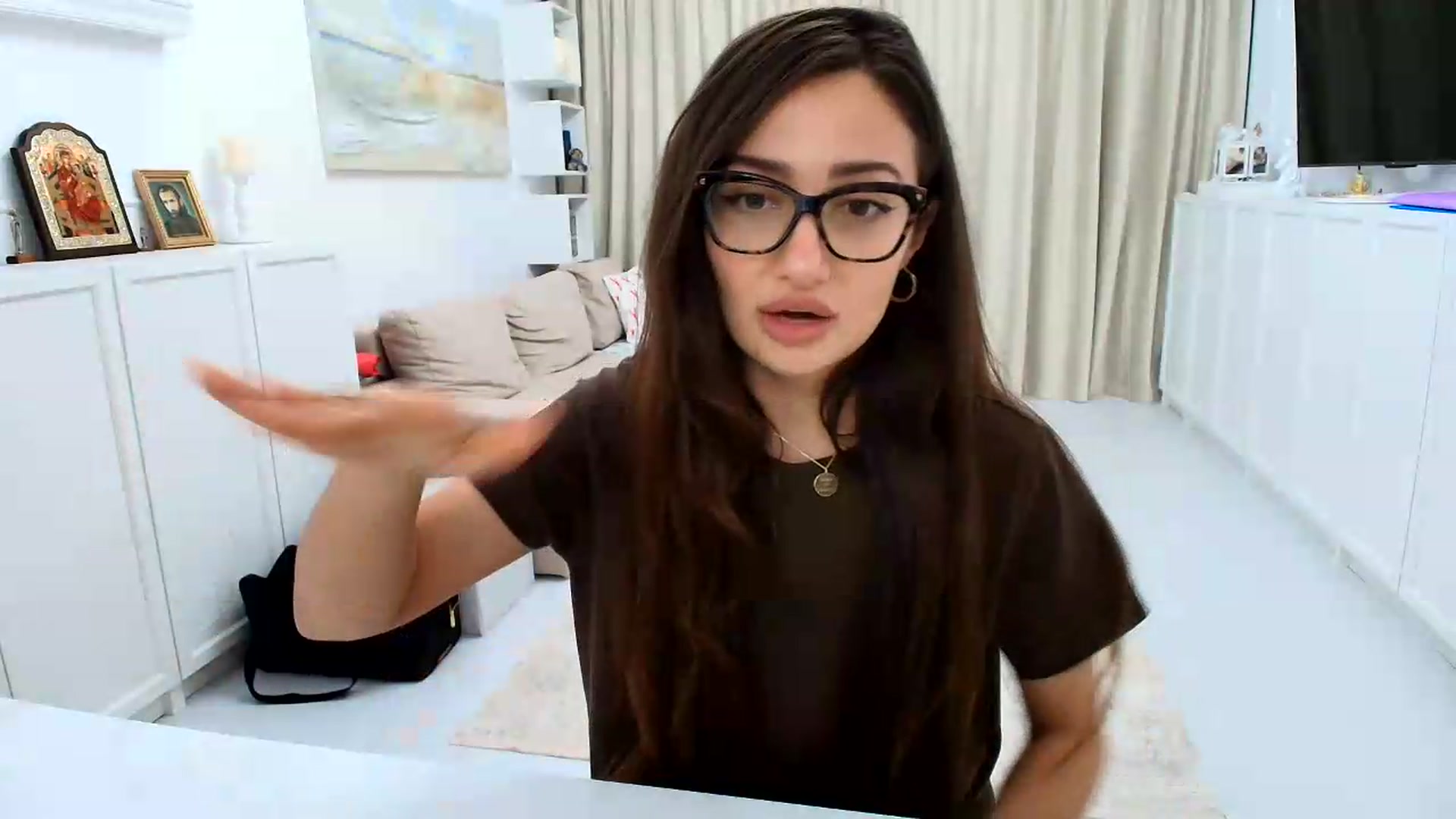 Gallery image thumbnail from Wennndyk's myfreecams stream on, 07/31/2026, 22:21 image 6 of 20