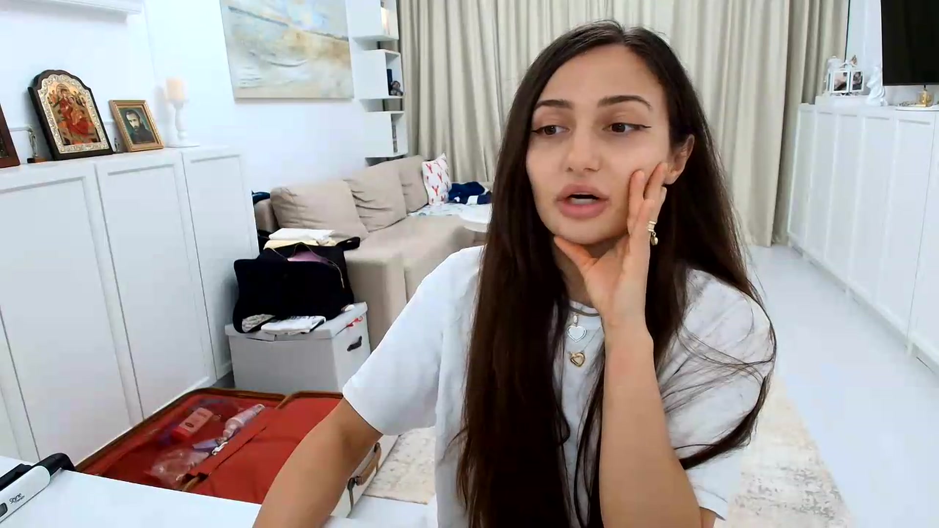 Gallery image thumbnail from Wennndyk's myfreecams stream on, 08/03/2026, 23:47 image 13 of 20
