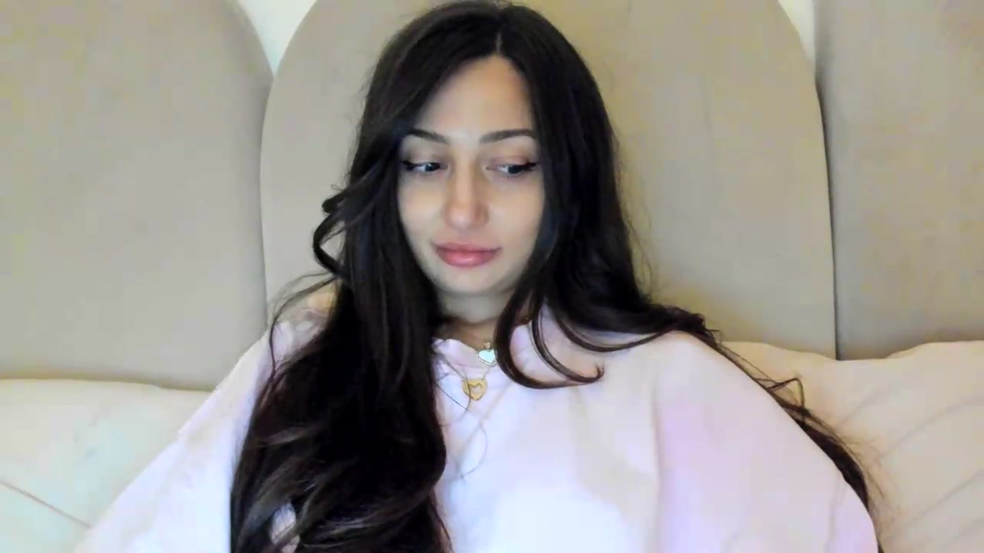 Gallery image thumbnail from Wennndyk's myfreecams stream on, 08/05/2026, 21:58 image 16 of 20