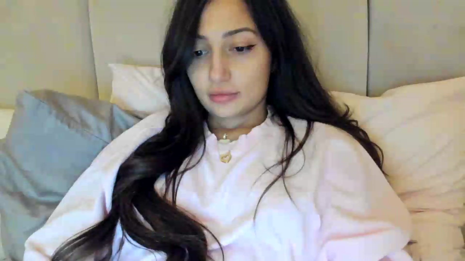 Gallery image thumbnail from Wennndyk's myfreecams stream on, 08/05/2026, 21:58 image 3 of 20