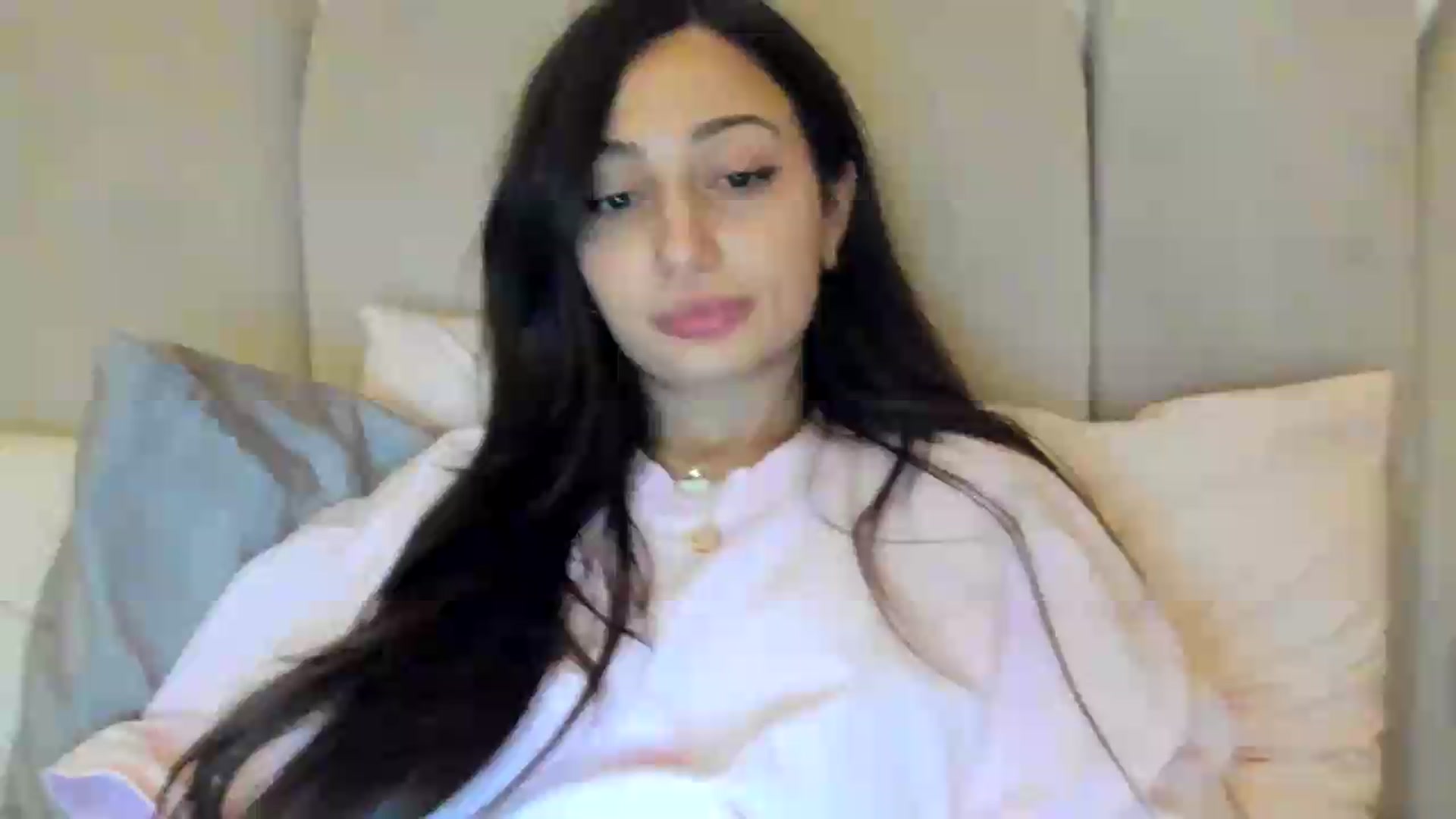 Gallery image thumbnail from Wennndyk's myfreecams stream on, 08/05/2026, 21:58 image 1 of 20