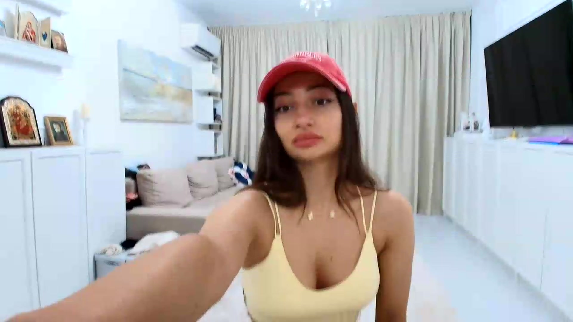 Gallery image thumbnail from Wennndyk's myfreecams stream on, 08/12/2026, 23:11 image 6 of 20