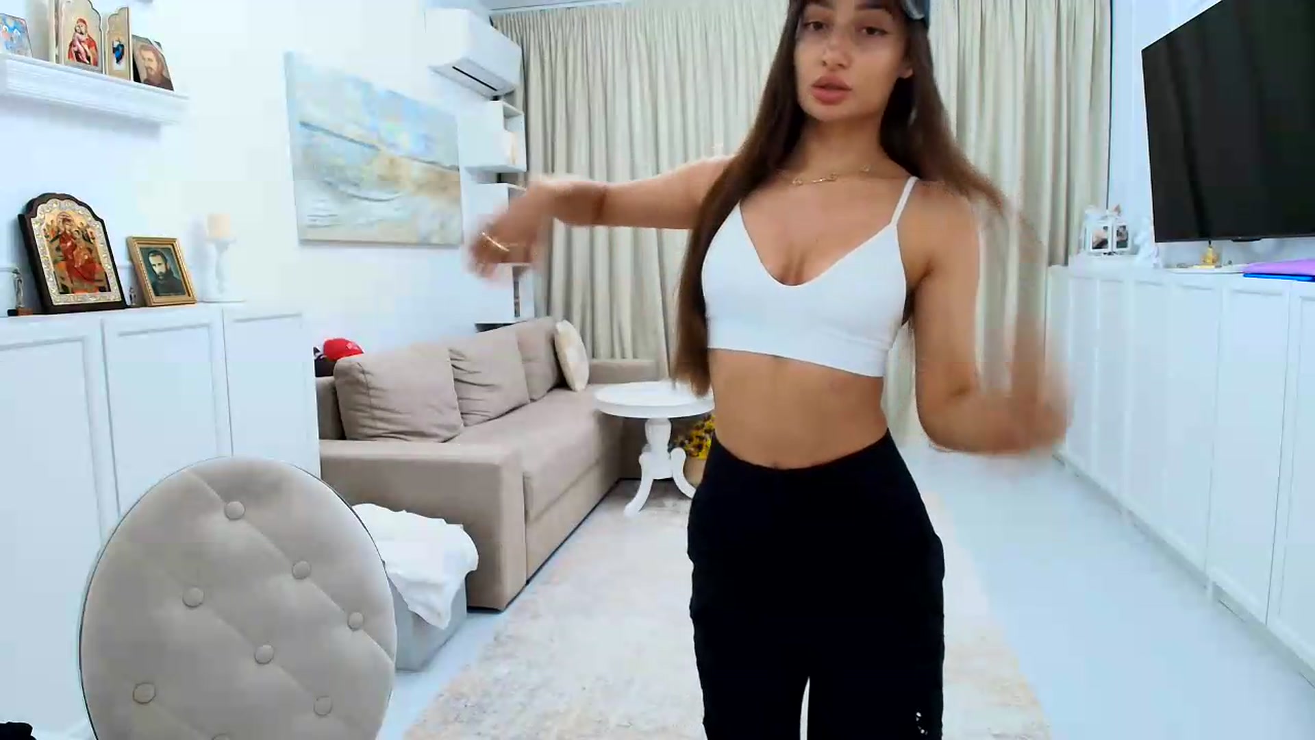 Gallery image thumbnail from Wennndyk's myfreecams stream on, 08/14/2026, 23:24 image 7 of 20