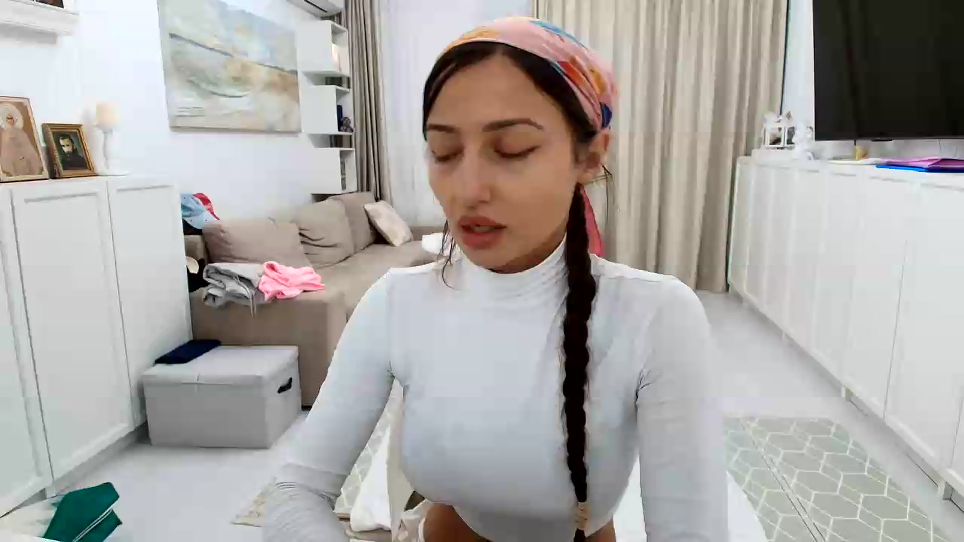 Gallery image thumbnail from Wennndyk's myfreecams stream on, 08/21/2026, 23:33 image 18 of 20