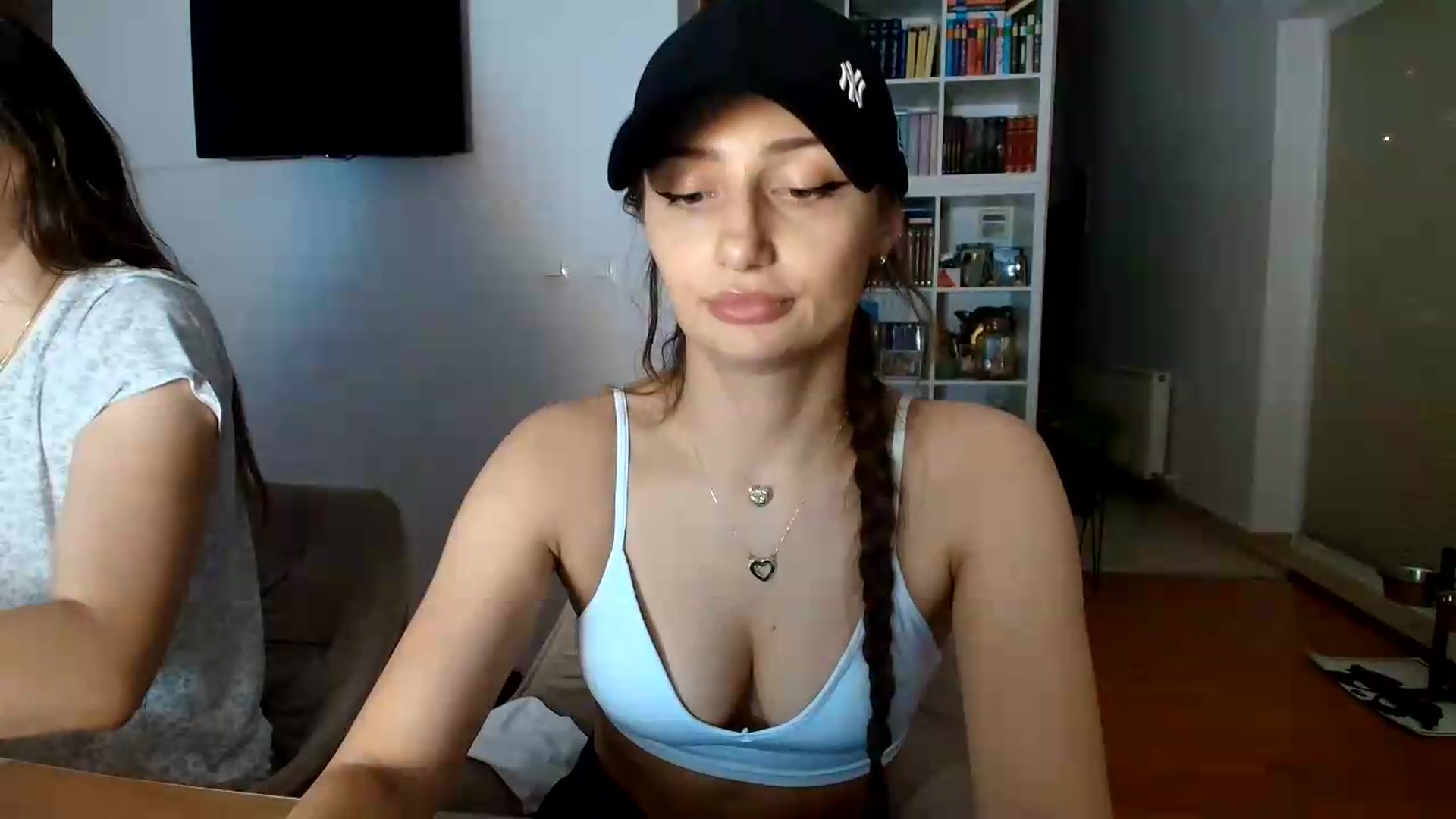 Gallery image thumbnail from Wennndyk's myfreecams stream on, 08/26/2026, 24:00 image 8 of 20