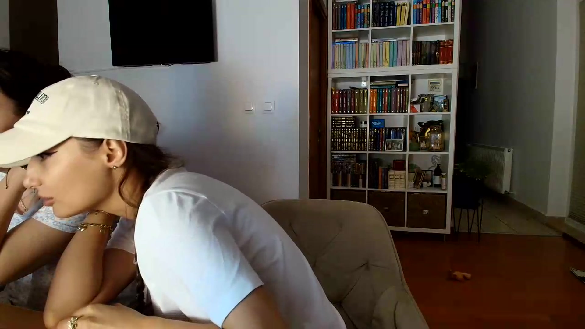 Gallery image thumbnail from Wennndyk's myfreecams stream on, 08/26/2026, 02:17 image 8 of 20