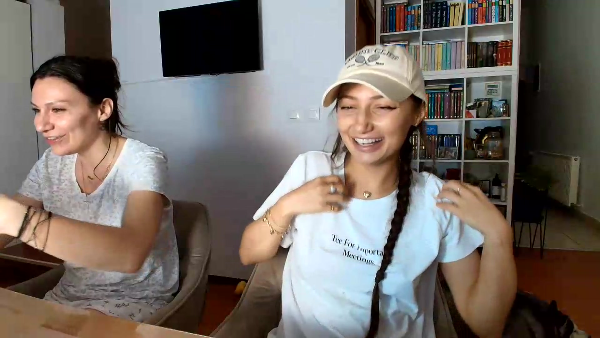Gallery image thumbnail from Wennndyk's myfreecams stream on, 08/26/2026, 02:17 image 13 of 20