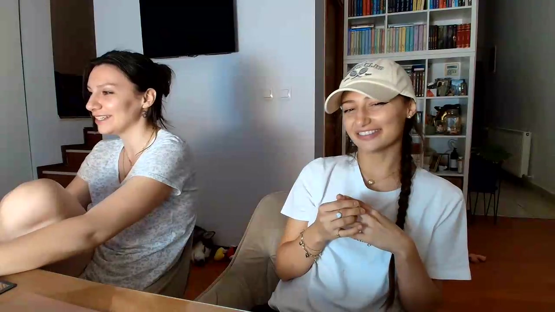 Gallery image thumbnail from Wennndyk's myfreecams stream on, 08/26/2026, 02:17 image 17 of 20