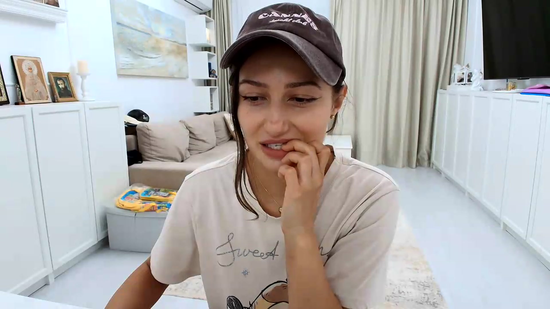 Gallery image thumbnail from Wennndyk's myfreecams stream on, 08/30/2026, 16:22 image 17 of 20