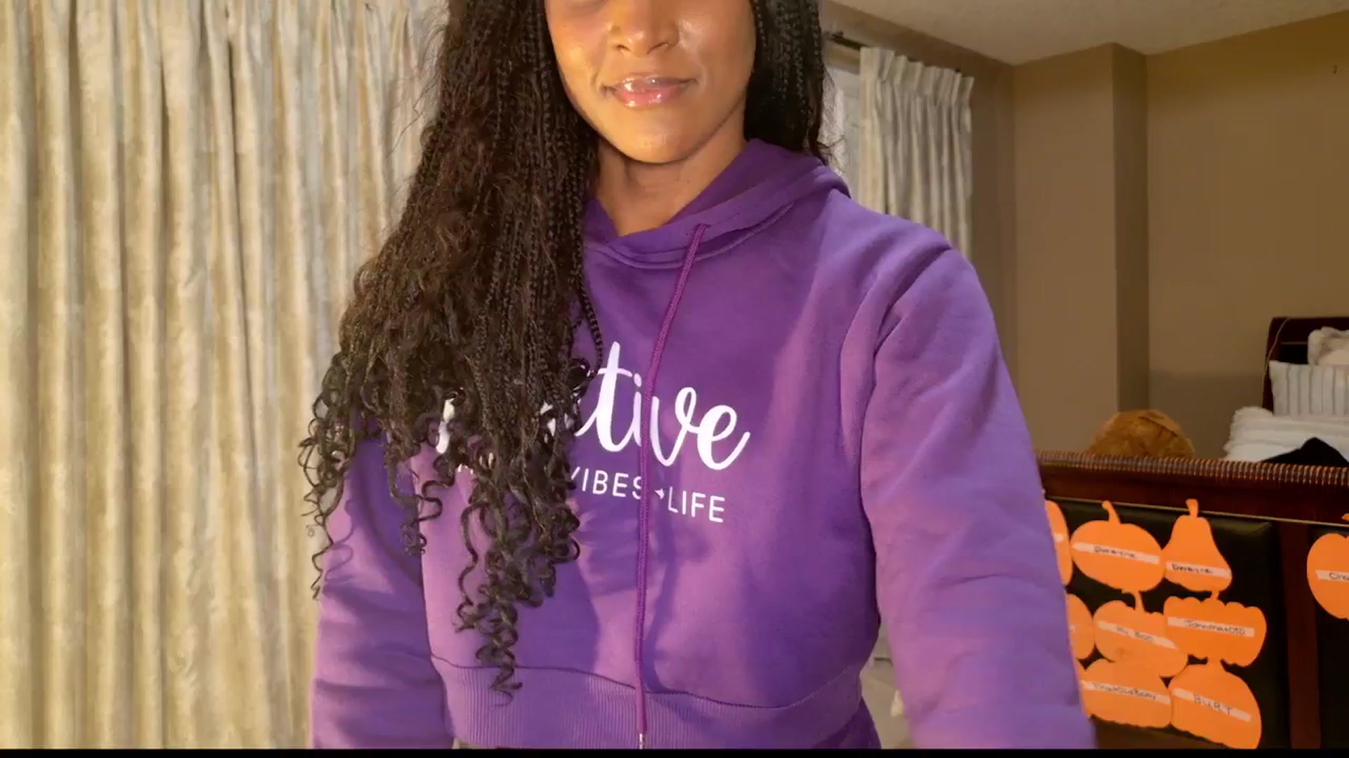 Gallery image thumbnail from WetCamversary's myfreecams stream on, 10/10/2024, 01:34 image 7 of 20