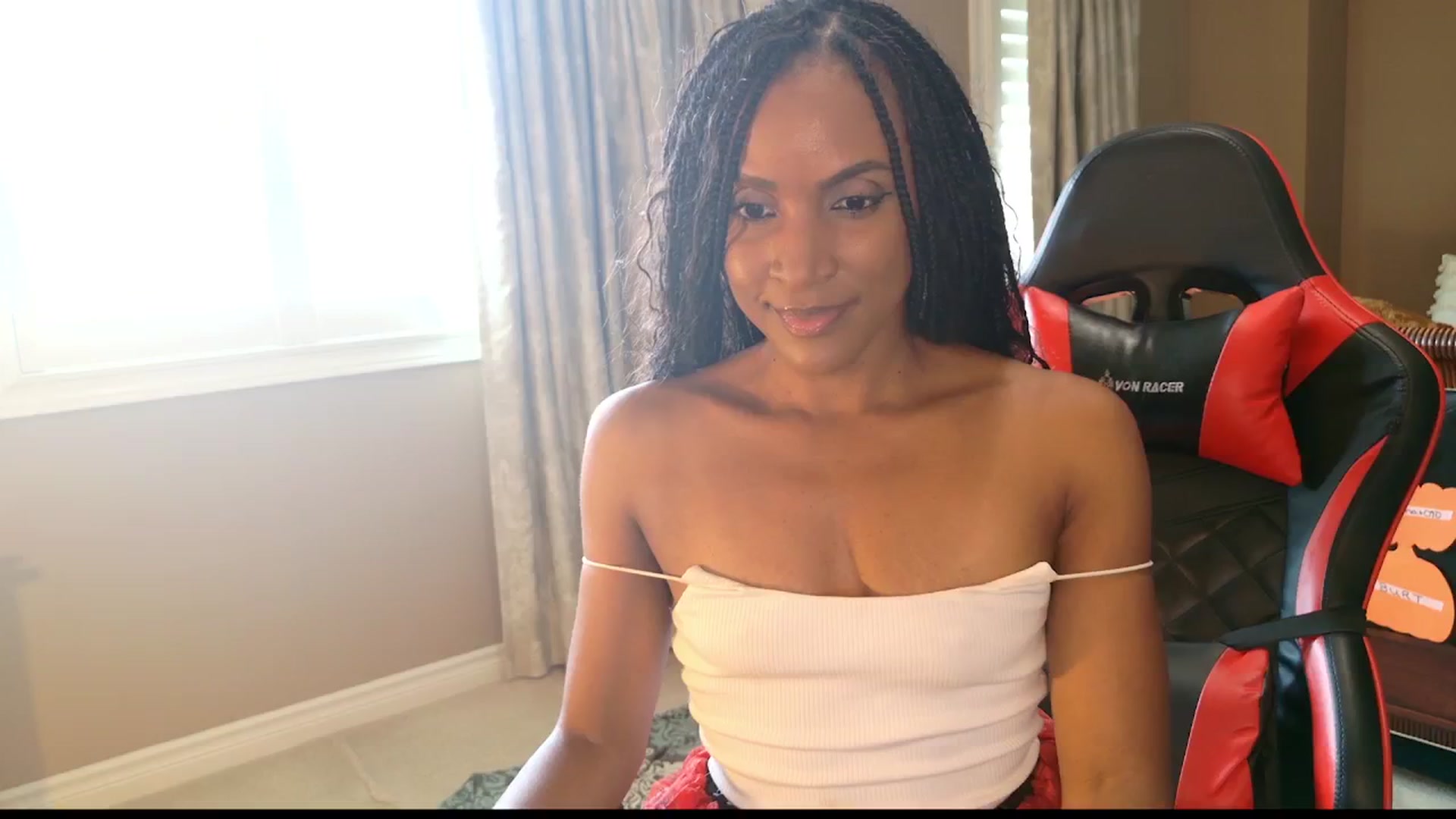 Gallery image thumbnail from WetCamversary's myfreecams stream on, 10/11/2024, 16:25 image 3 of 20