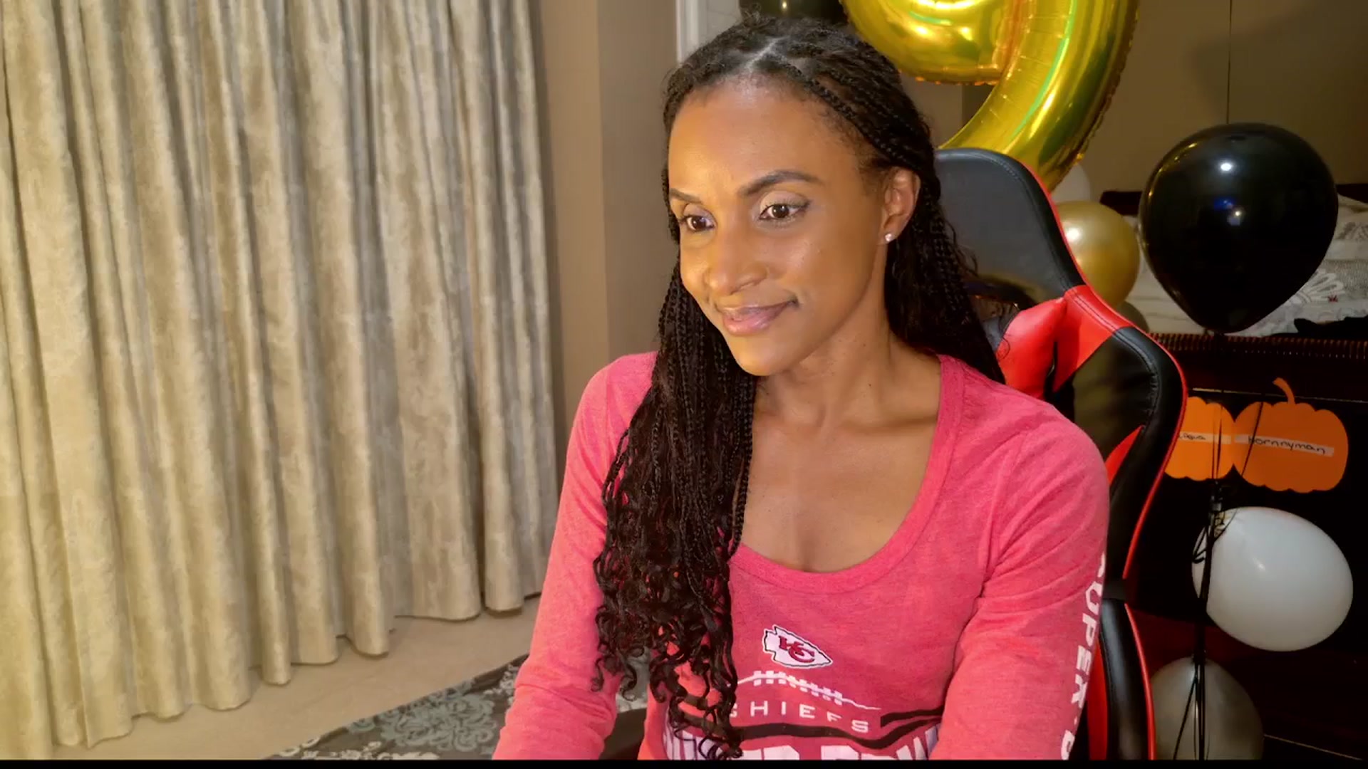 Gallery image thumbnail from WetCamversary's myfreecams stream on, 10/21/2024, 03:23 image 6 of 20
