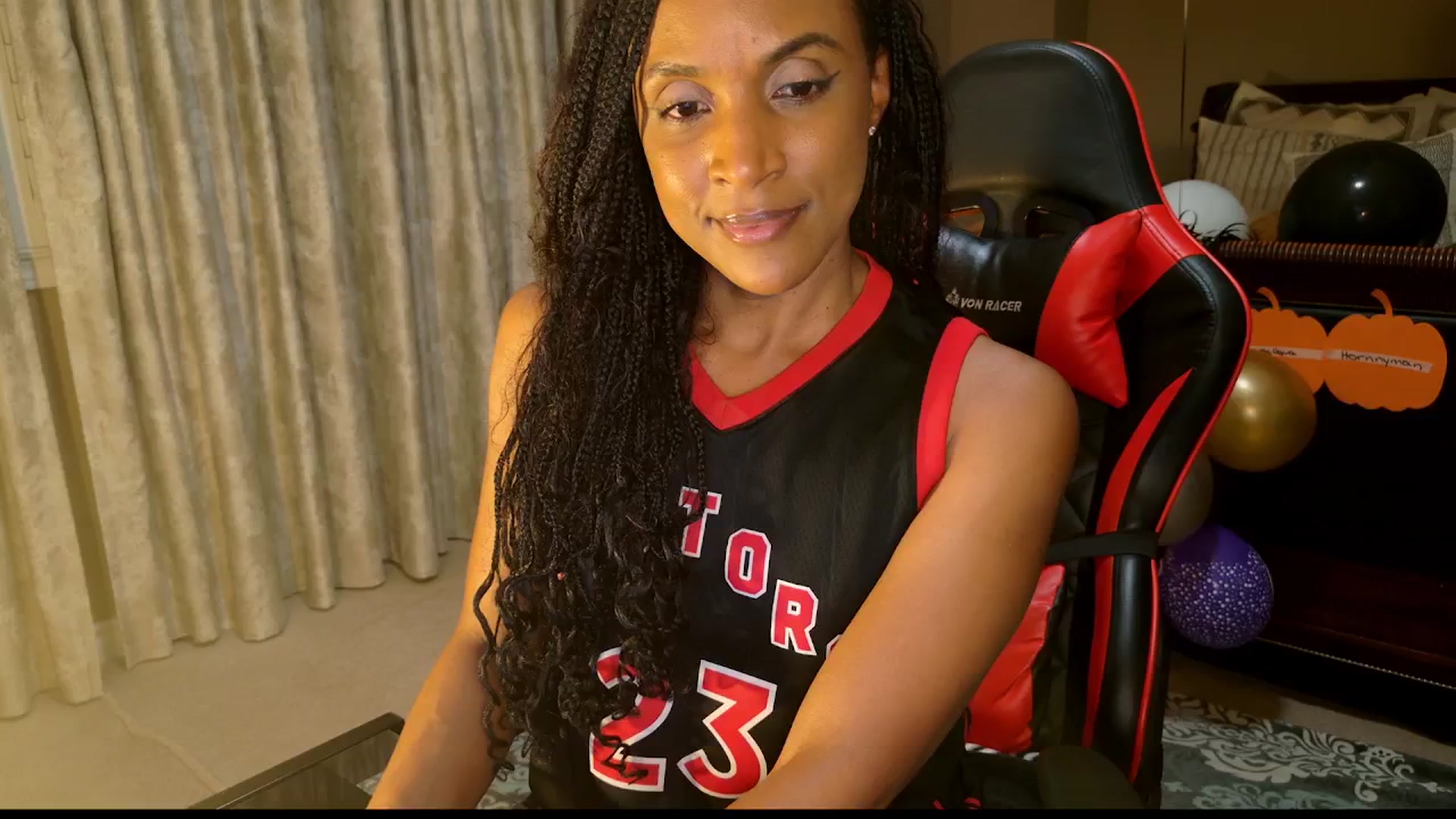 Gallery image thumbnail from WetCamversary's myfreecams stream on, 10/24/2024, 03:32 image 16 of 20