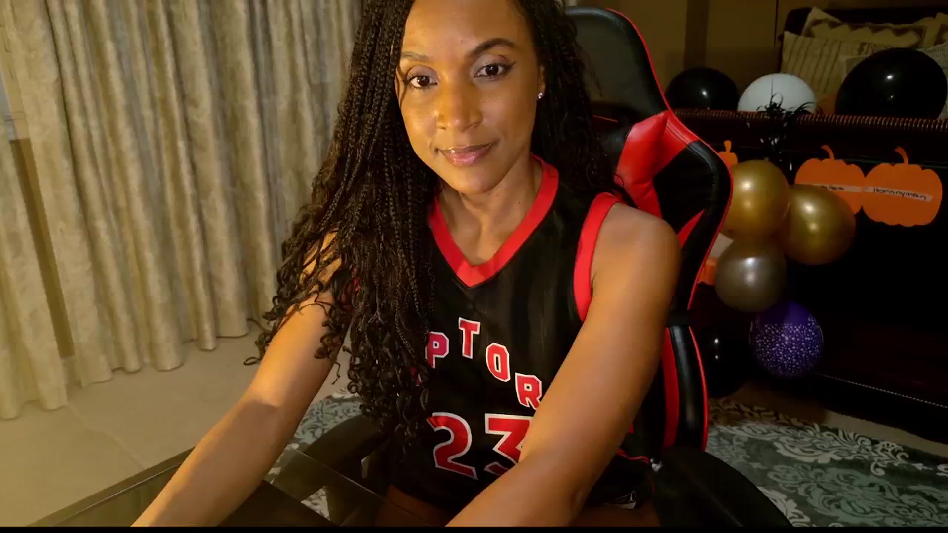 Gallery image thumbnail from WetCamversary's myfreecams stream on, 10/24/2024, 03:32 image 15 of 20