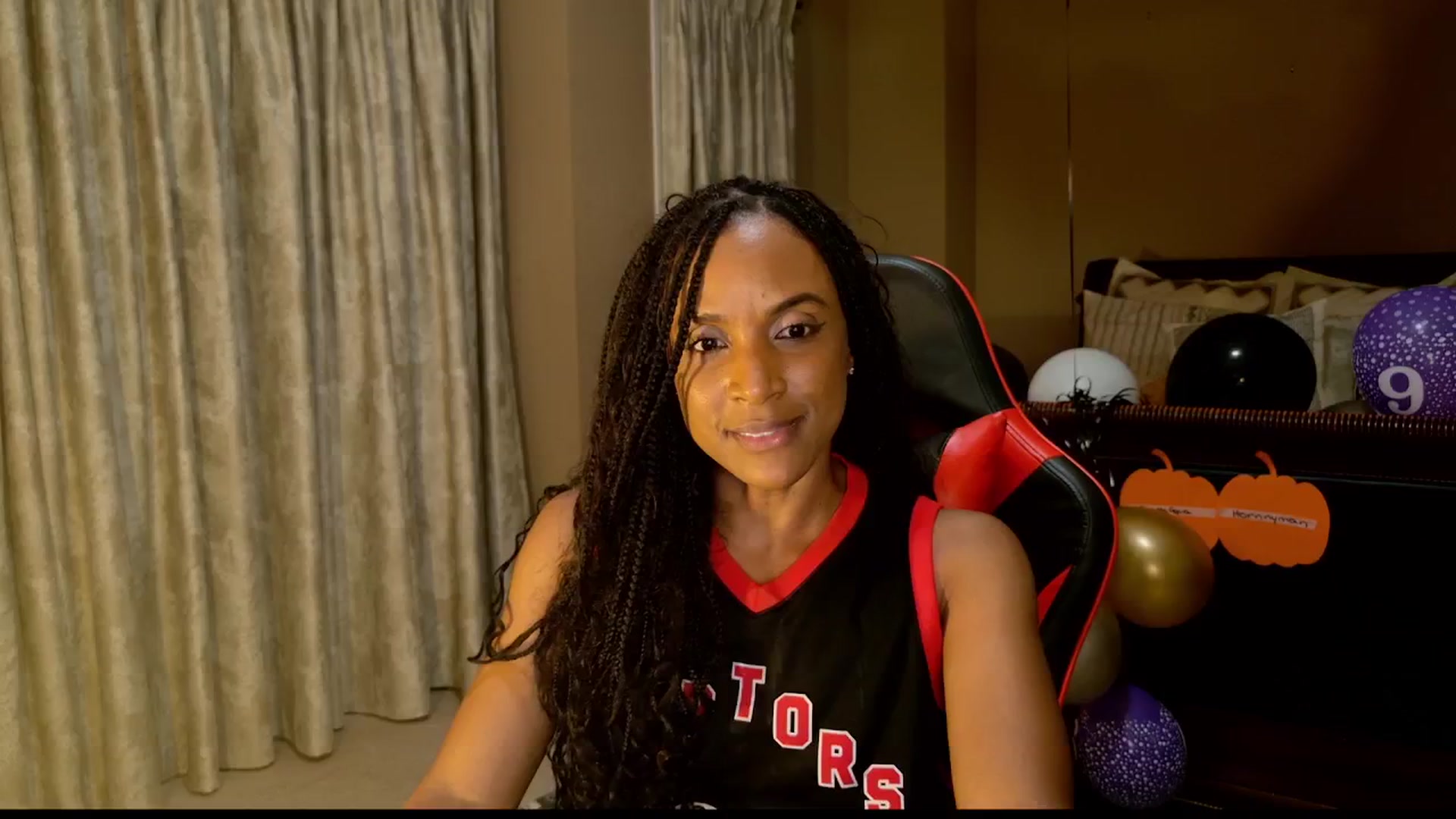 Gallery image thumbnail from WetCamversary's myfreecams stream on, 10/24/2024, 03:32 image 12 of 20