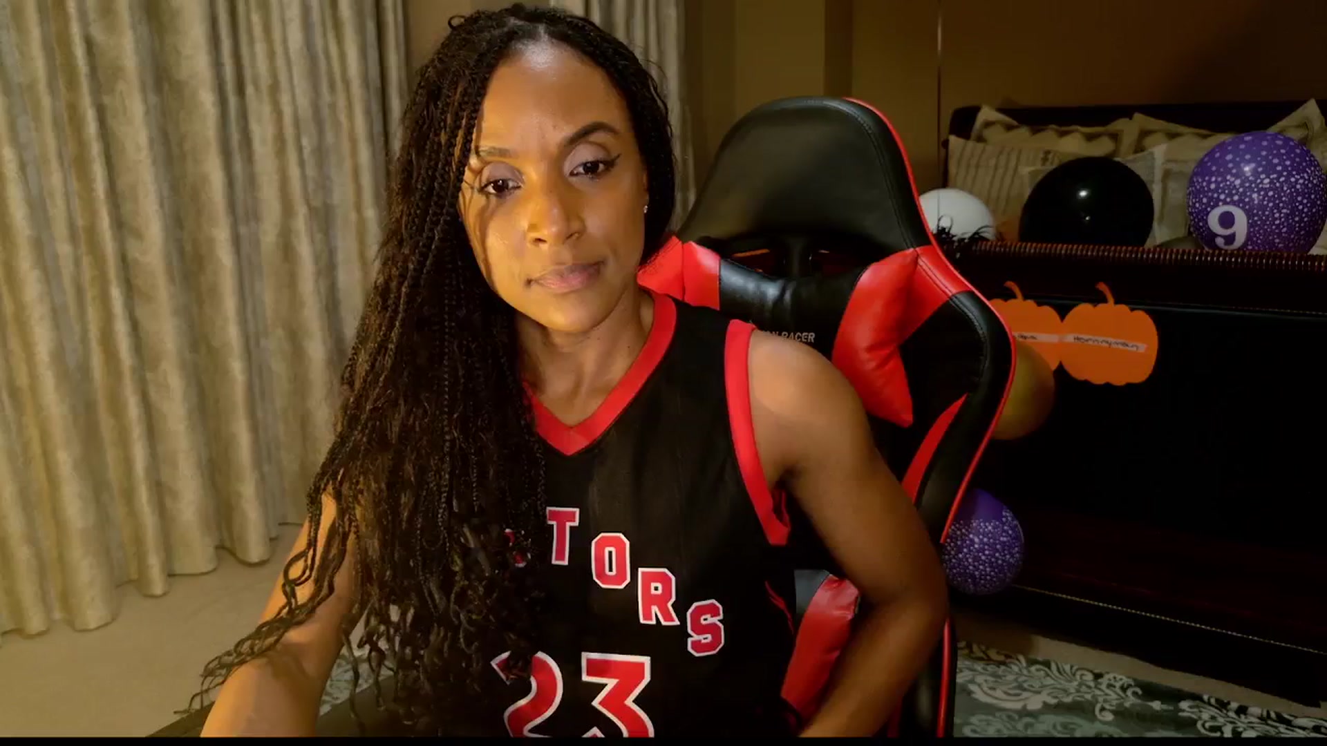 Gallery image thumbnail from WetCamversary's myfreecams stream on, 10/24/2024, 03:32 image 11 of 20