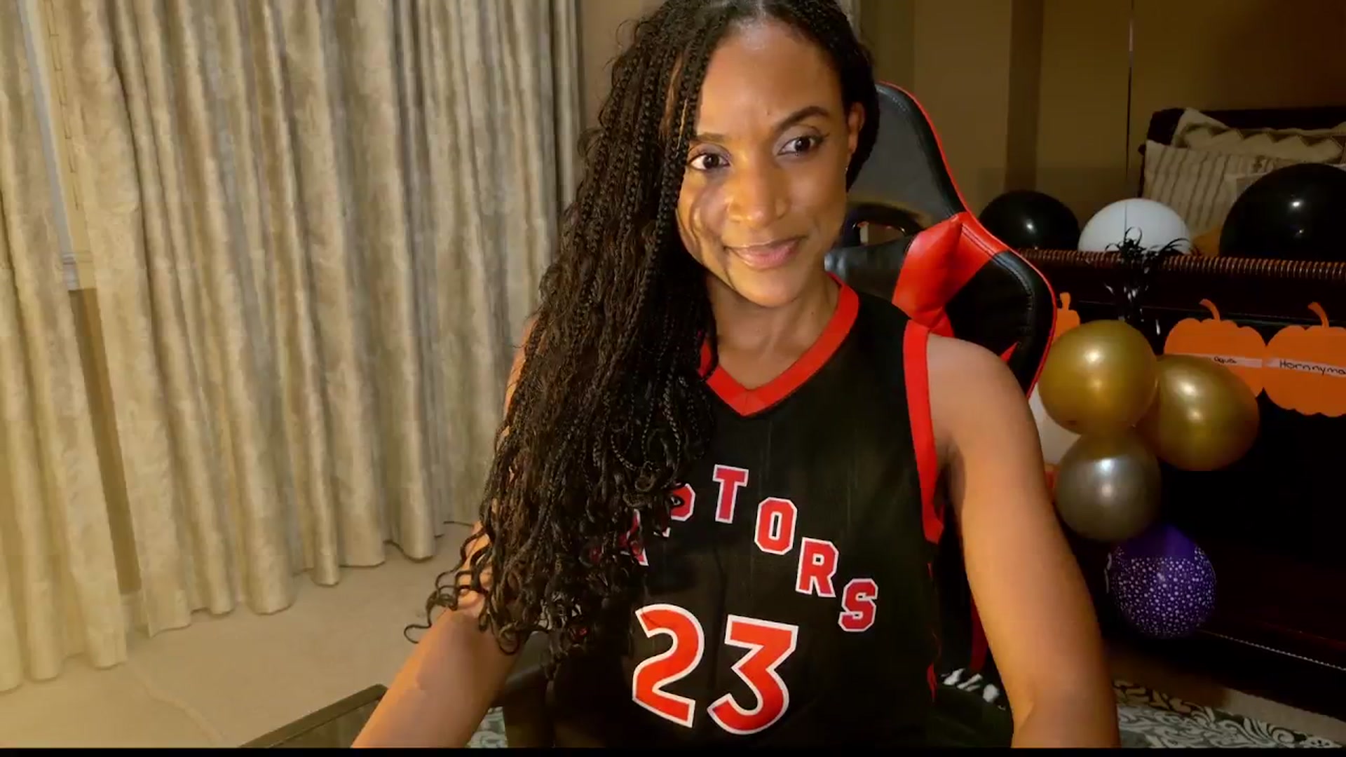 Gallery image thumbnail from WetCamversary's myfreecams stream on, 10/24/2024, 03:32 image 19 of 20