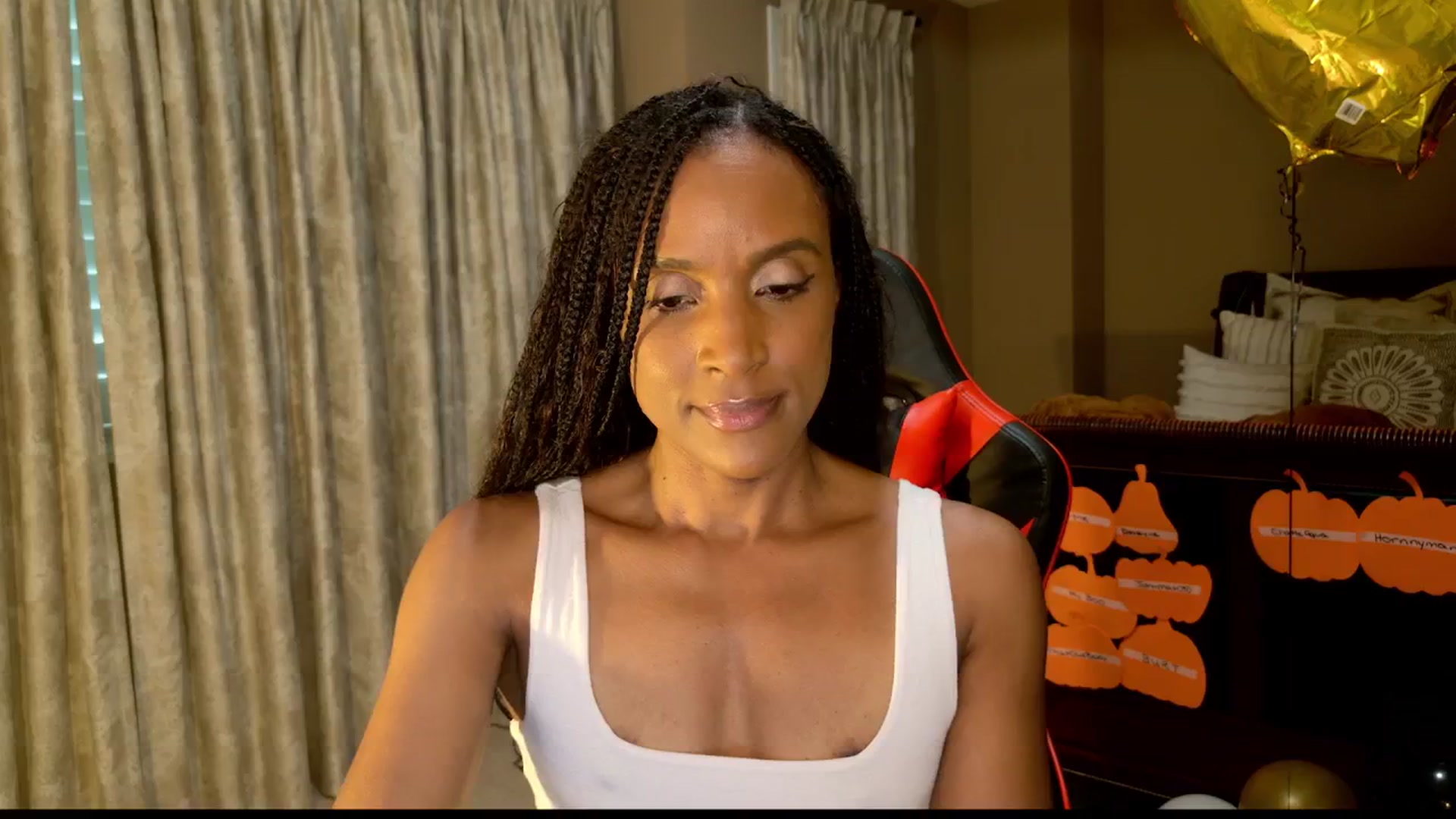 Gallery image thumbnail from WetCamversary's myfreecams stream on, 10/25/2024, 14:04 image 15 of 20