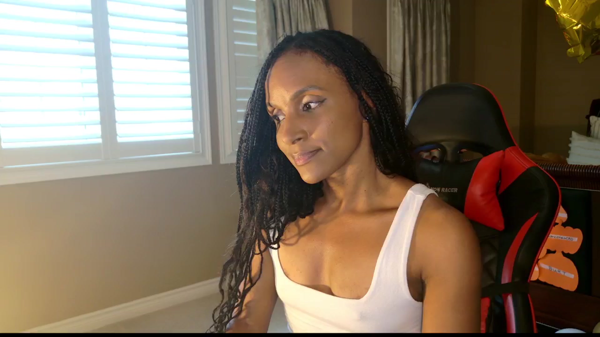 Gallery image thumbnail from WetCamversary's myfreecams stream on, 10/25/2024, 15:09 image 3 of 20