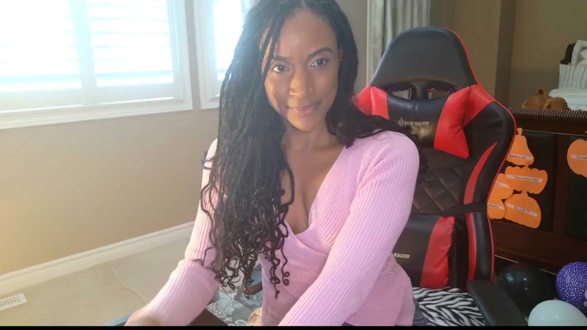 Gallery image thumbnail from WetCamversary's myfreecams stream on, 10/28/2024, 19:47 image 11 of 20
