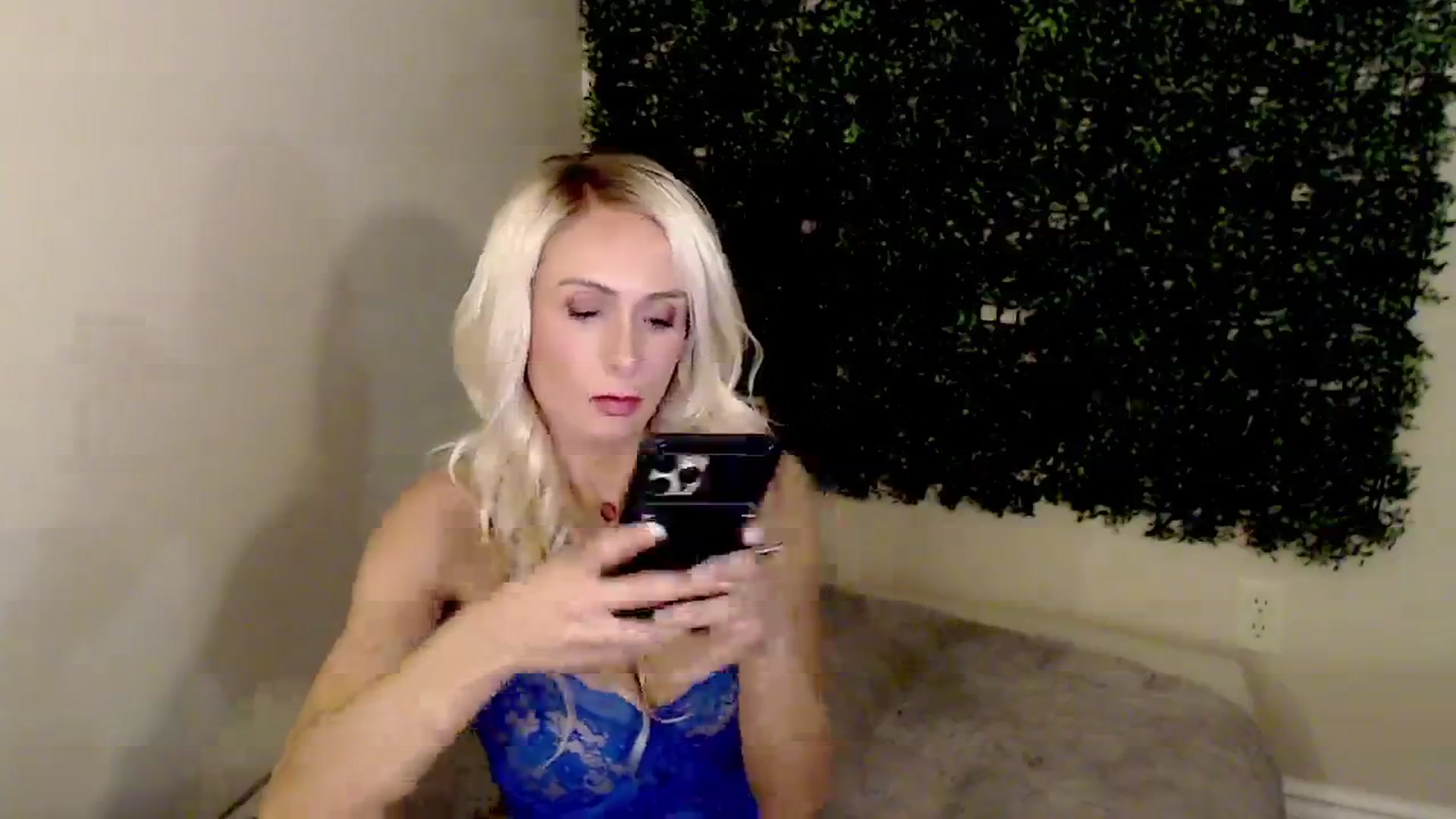 Gallery image thumbnail from WetNWildXx's myfreecams stream on, 06/07/2025, 15:51 image 2 of 20