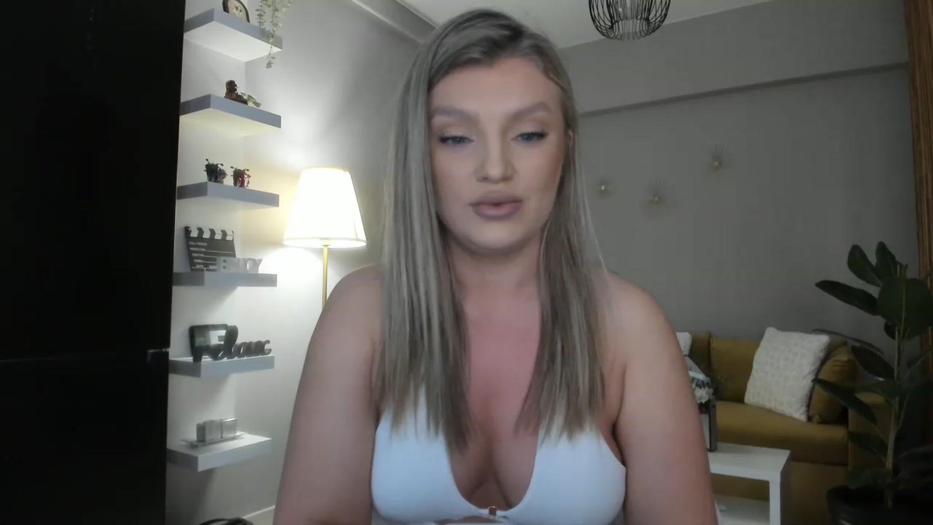 Gallery image thumbnail from WetSelf's myfreecams stream on, 03/03/2023, 11:06 image 19 of 20