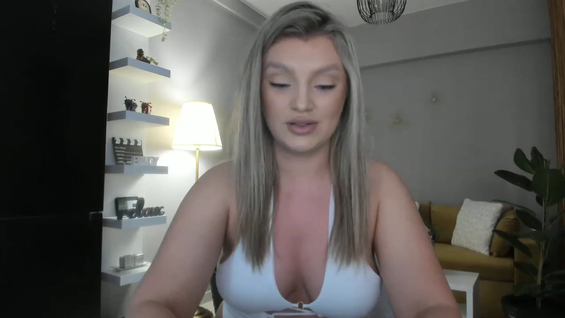 Gallery image thumbnail from WetSelf's myfreecams stream on, 03/03/2023, 11:06 image 16 of 20