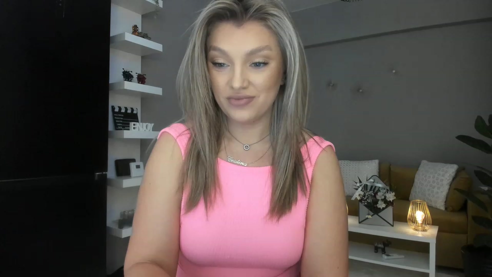 Gallery image thumbnail from WetSelf's myfreecams stream on, 03/06/2023, 10:41 image 14 of 20