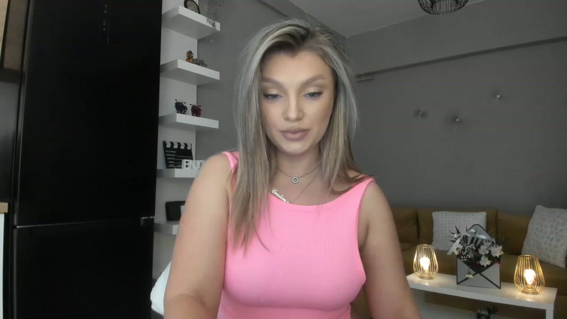 Gallery image thumbnail from WetSelf's myfreecams stream on, 03/06/2023, 13:07 image 18 of 20